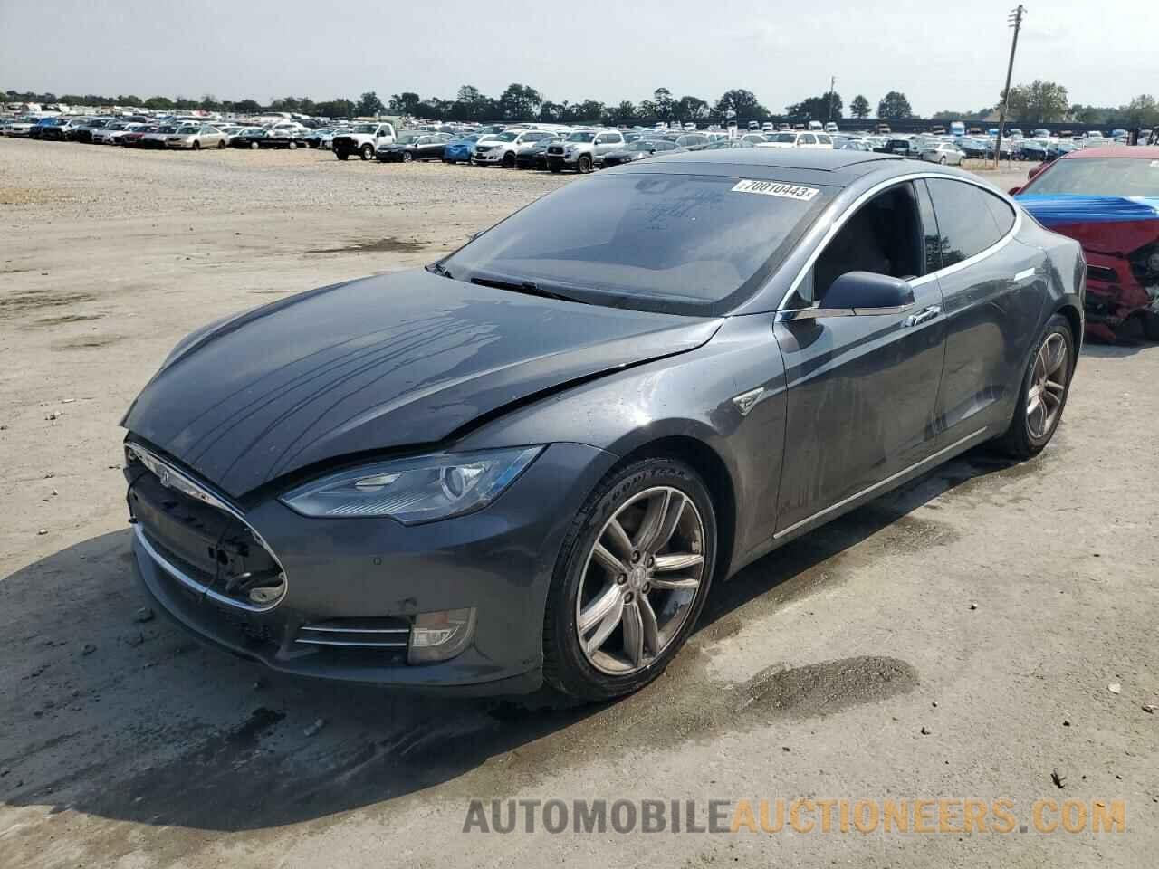 5YJSA1E13FF114601 TESLA MODEL S 2015