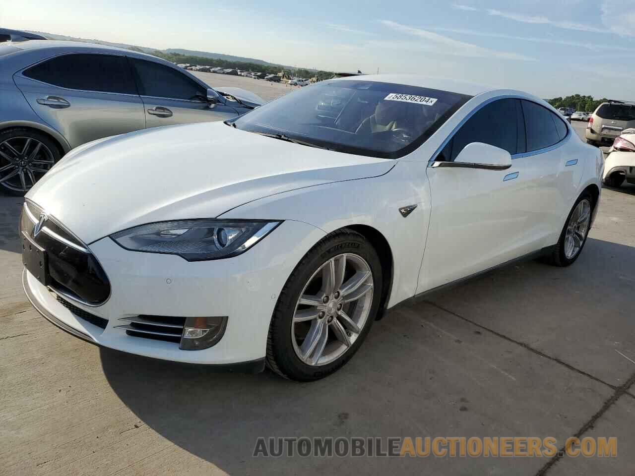 5YJSA1E13FF118714 TESLA MODEL S 2015