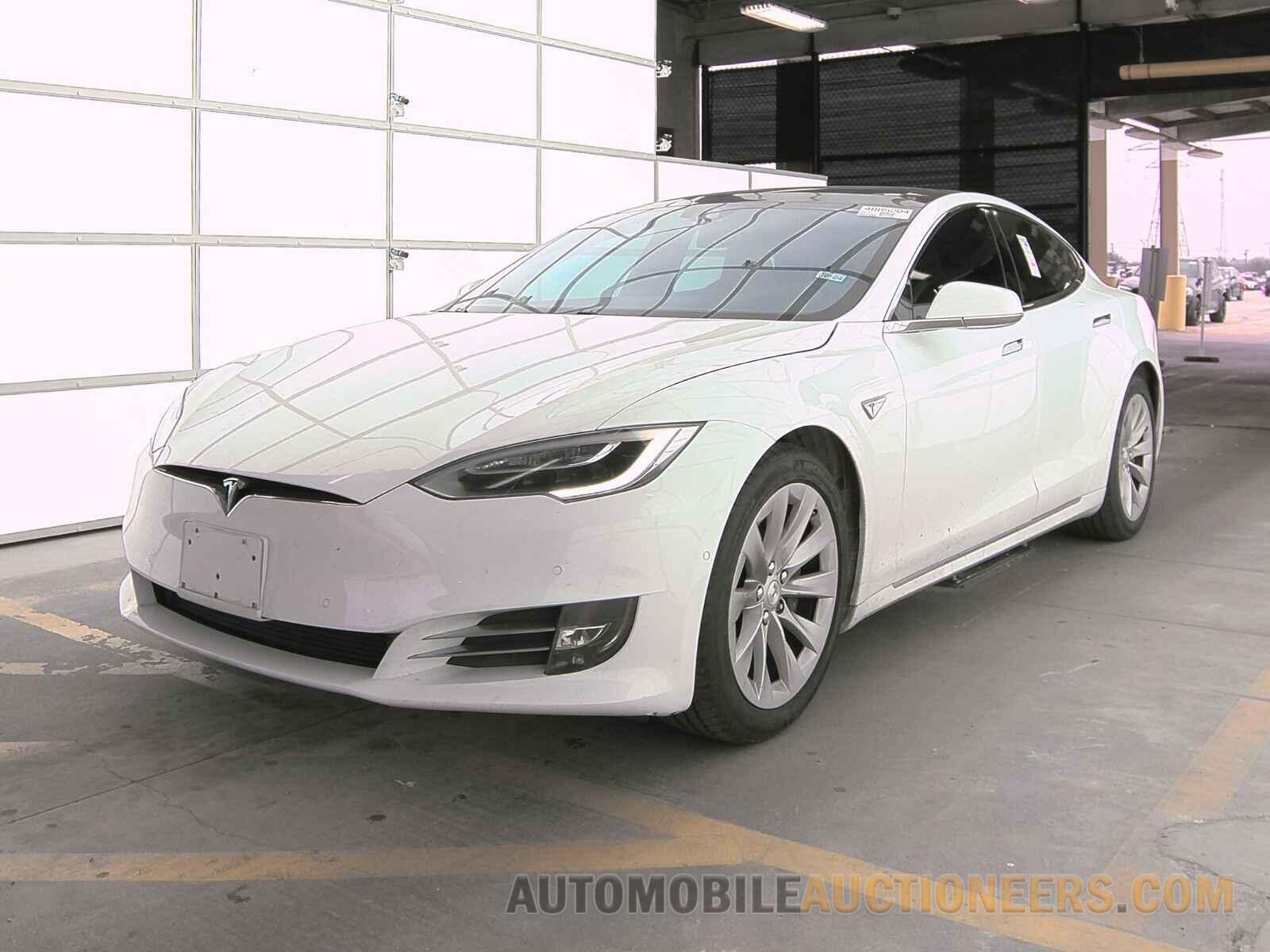 5YJSA1E13GF161967 Tesla Model S 2016