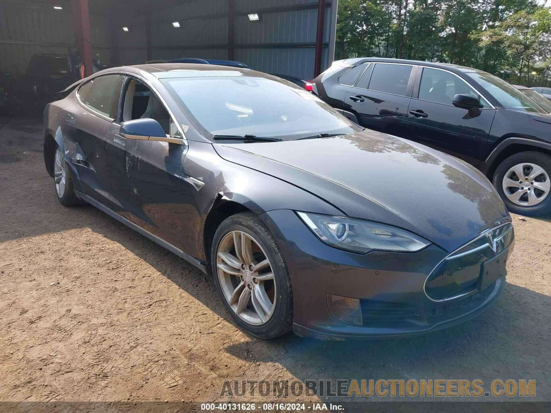 5YJSA1E14FF102148 TESLA MODEL S 2015