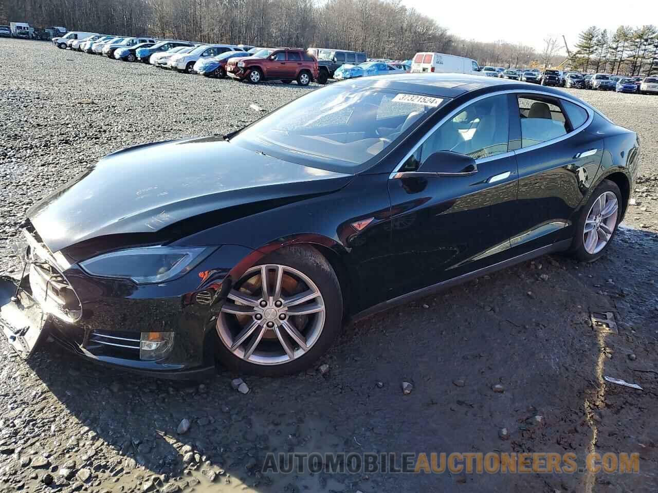 5YJSA1E14GF130596 TESLA MODEL S 2016