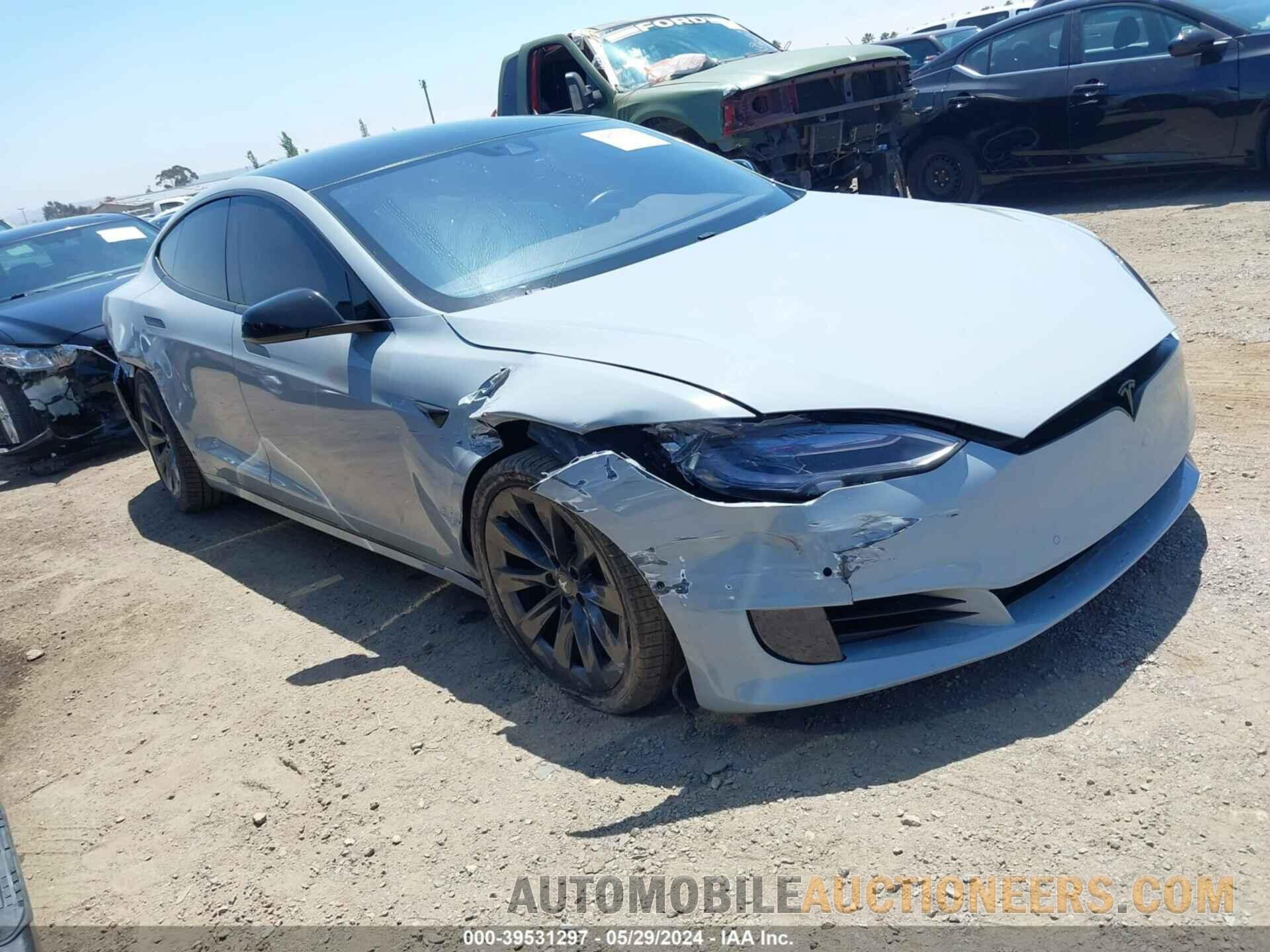 5YJSA1E14GF158723 TESLA MODEL S 2016