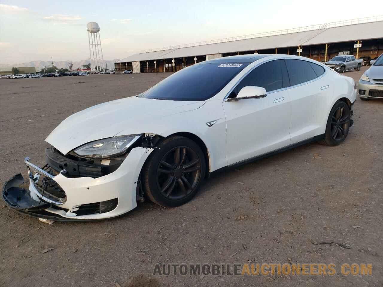 5YJSA1E15FF119234 TESLA MODEL S 2015