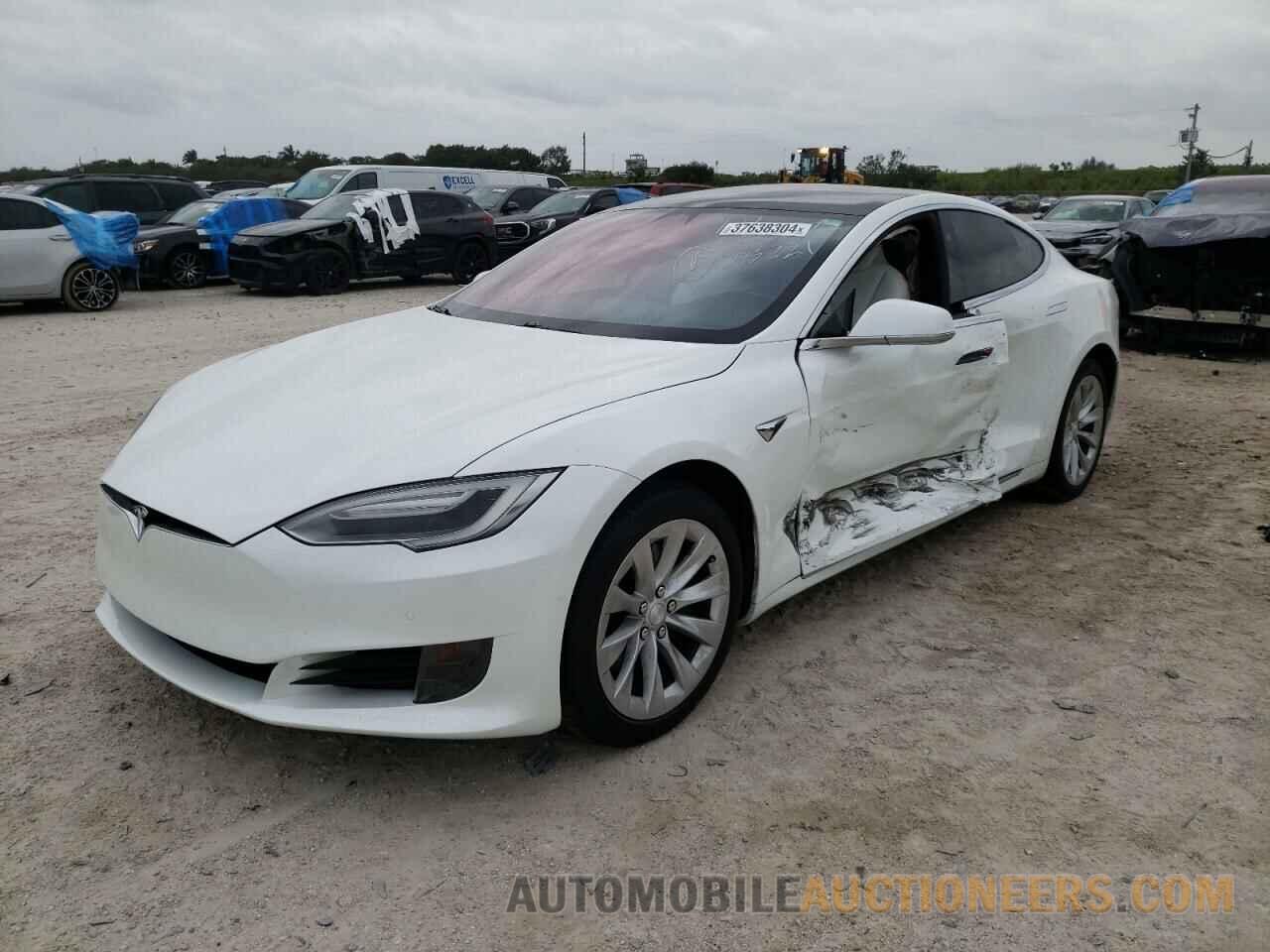 5YJSA1E15HF180327 TESLA MODEL S 2017