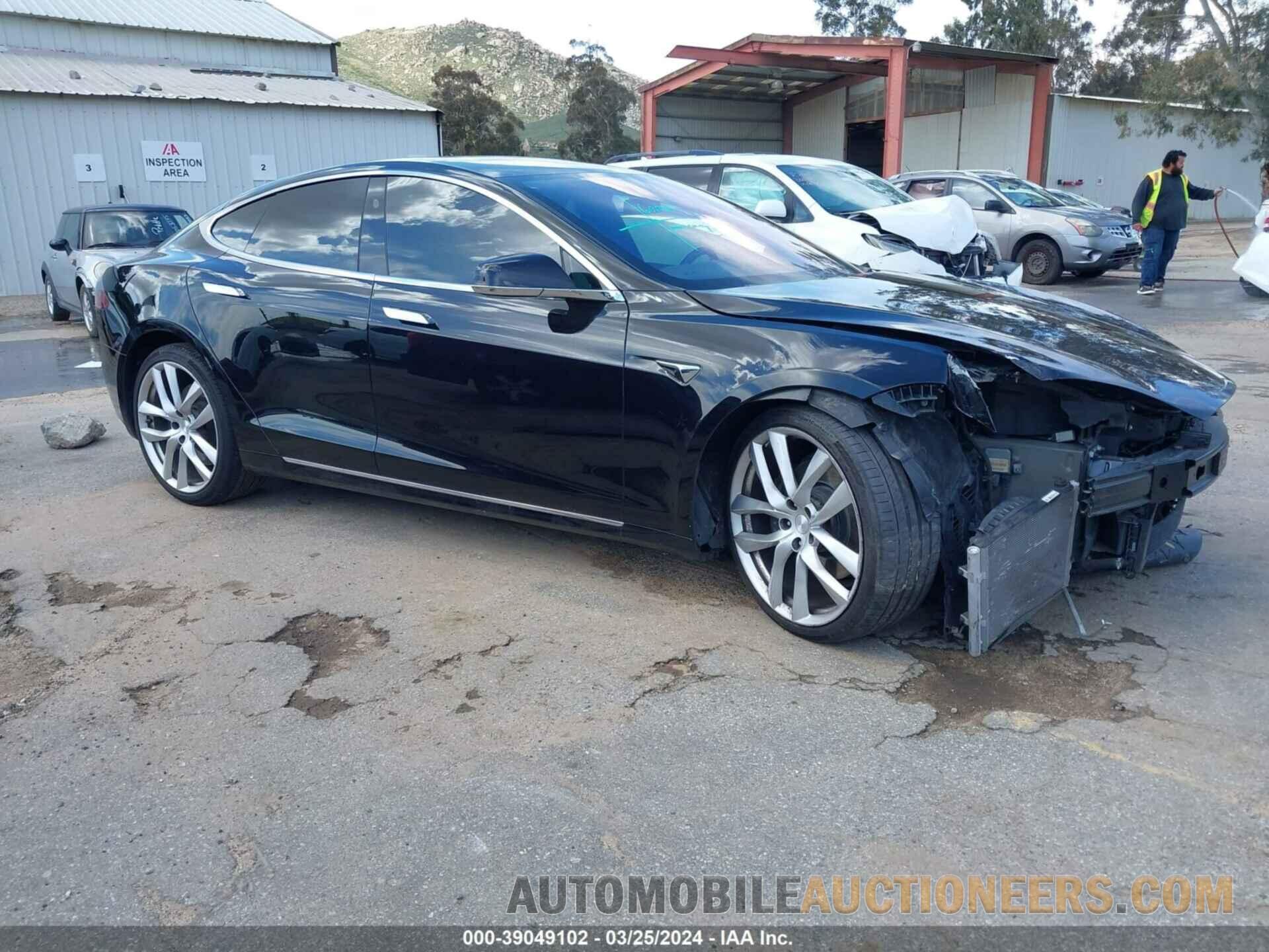 5YJSA1E15HF204822 TESLA MODEL S 2017