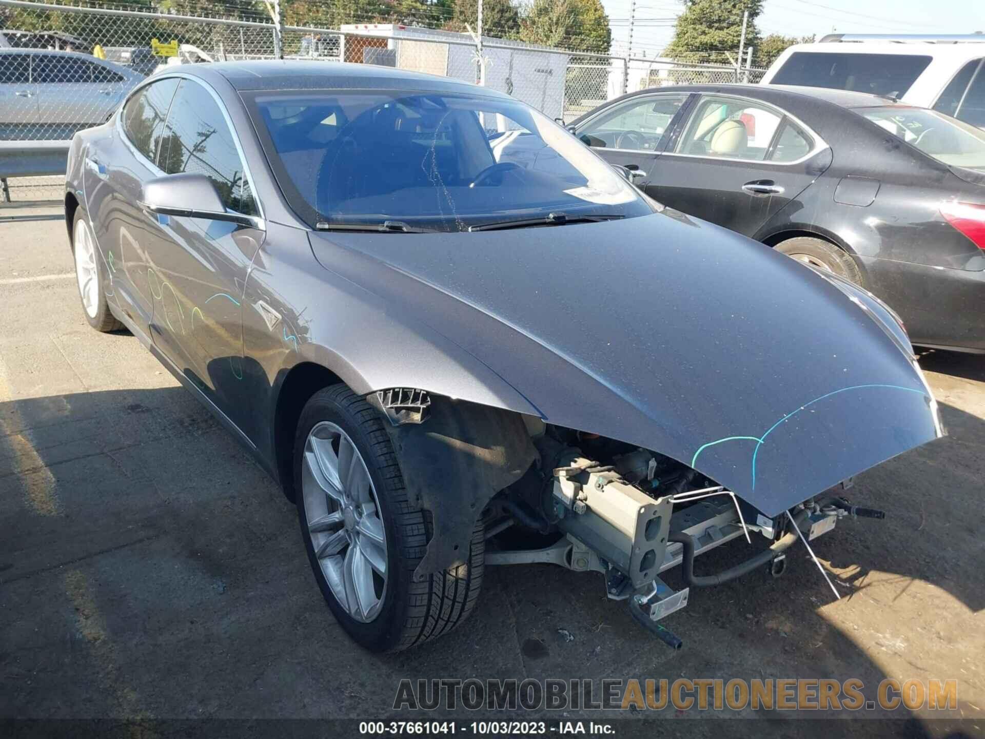 5YJSA1E17FF107571 TESLA MODEL S 2015