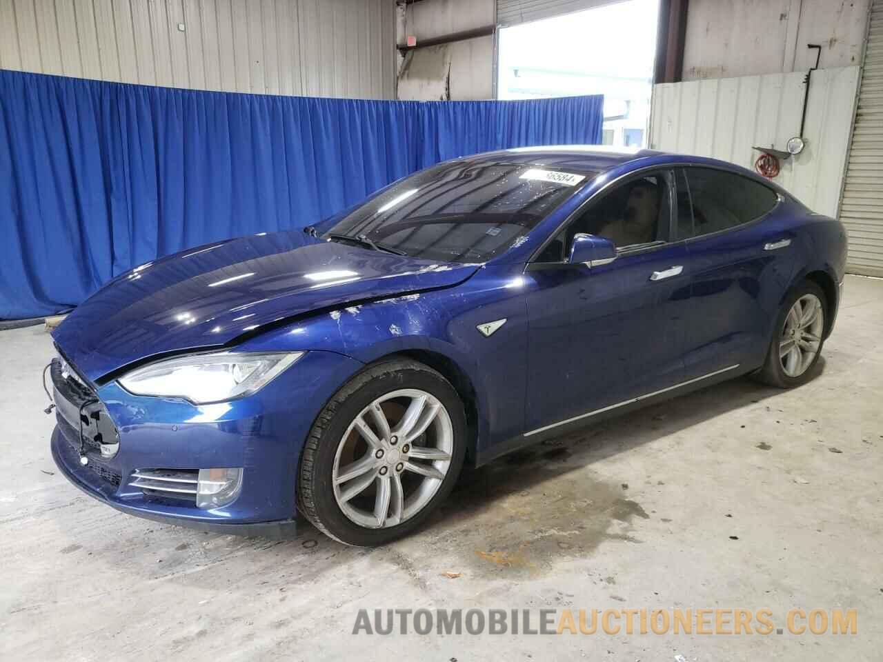 5YJSA1E17FF115525 TESLA MODEL S 2015