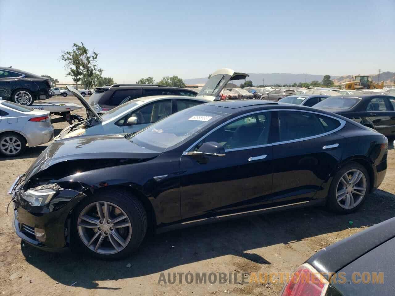 5YJSA1E17GF124968 TESLA MODEL S 2016