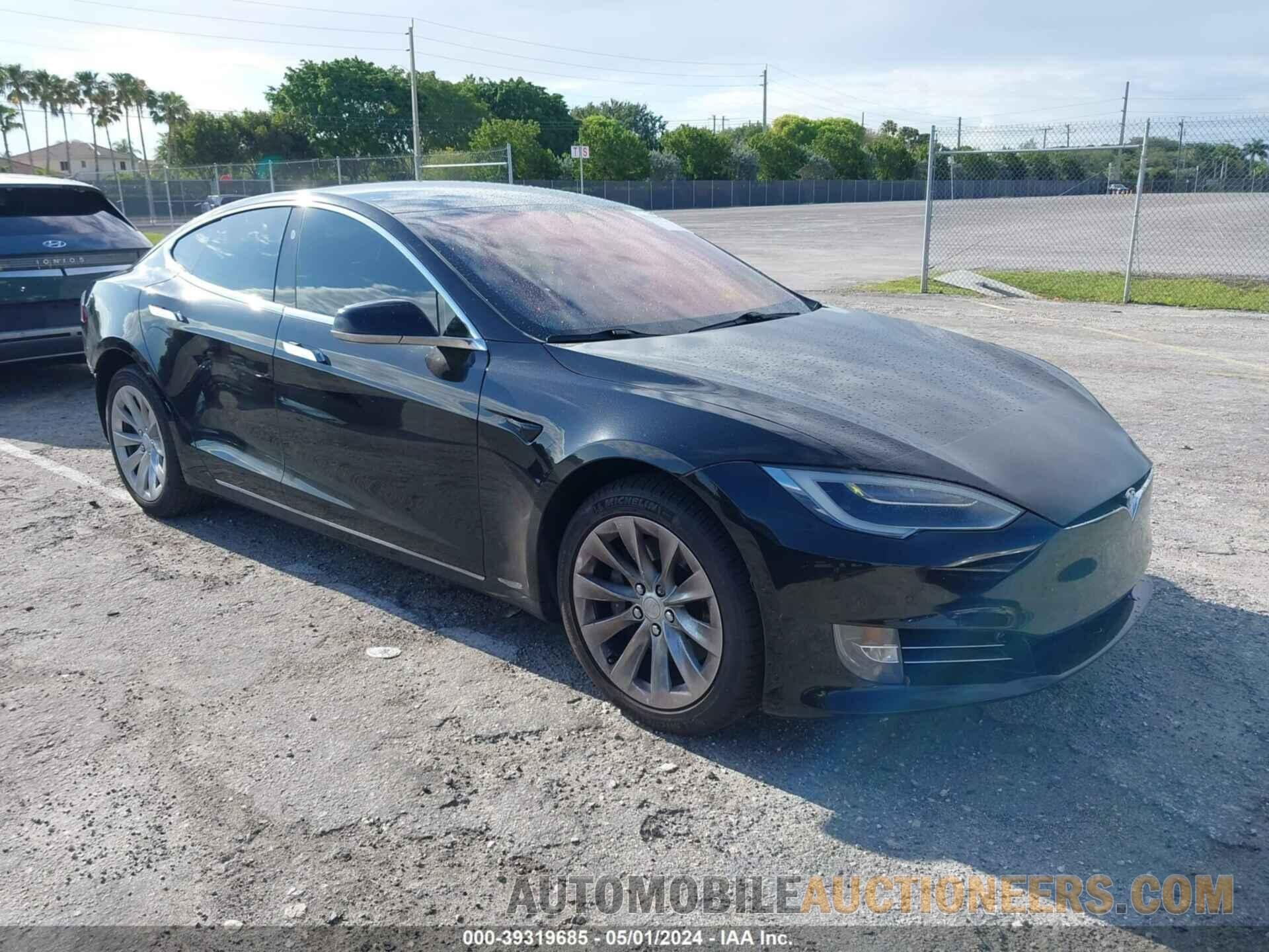 5YJSA1E17HF179051 TESLA MODEL S 2017