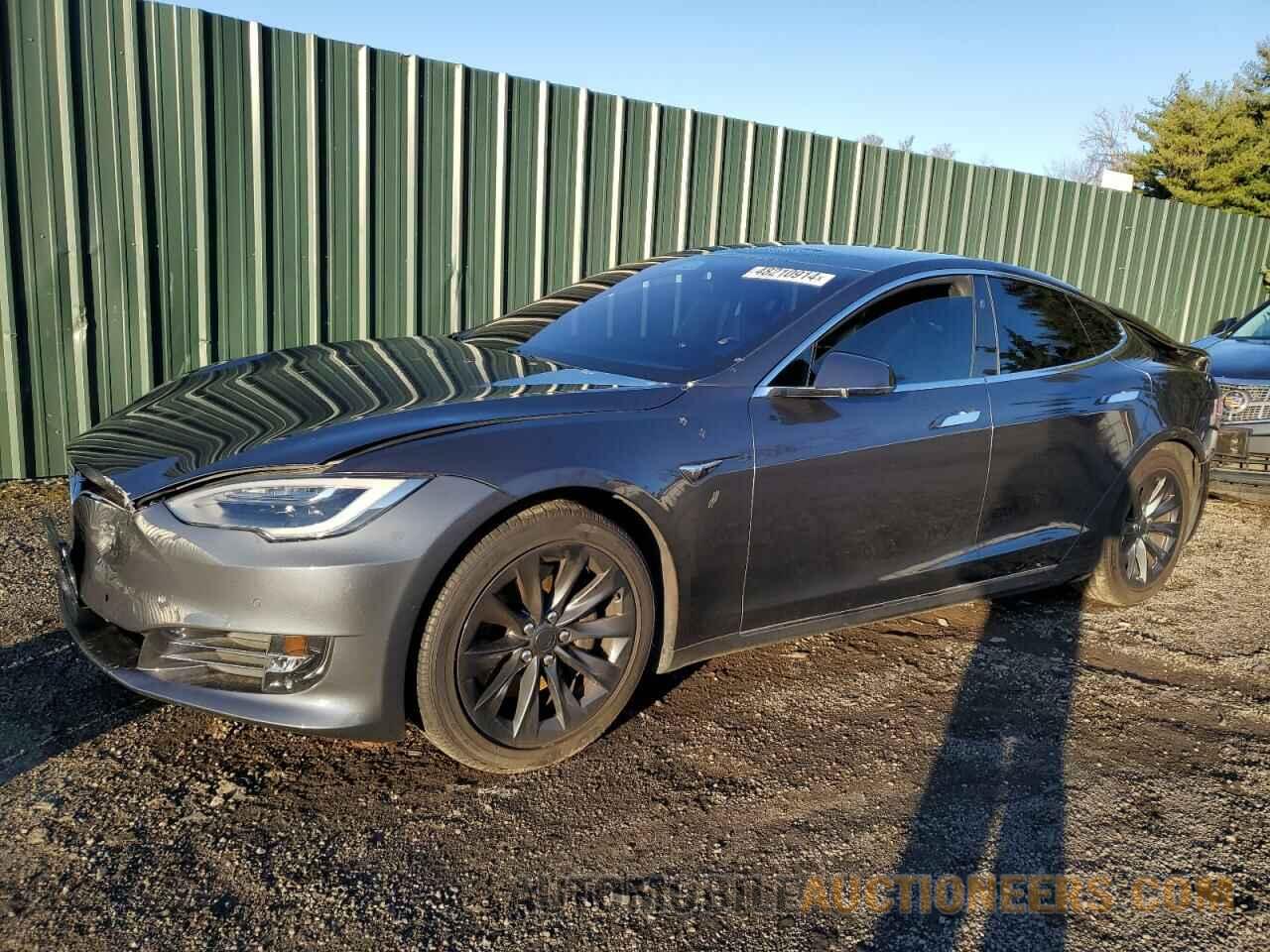 5YJSA1E17HF203056 TESLA MODEL S 2017