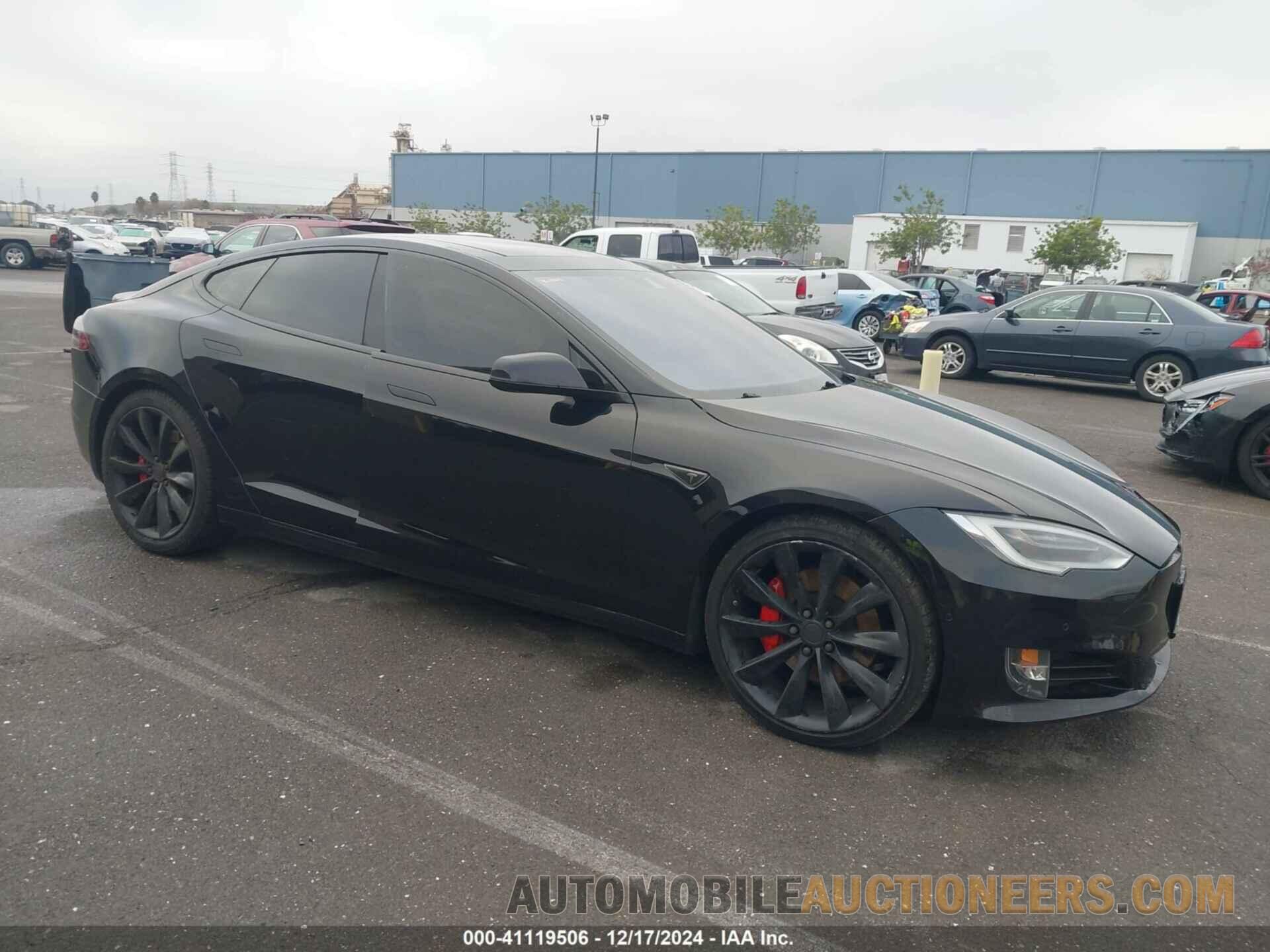 5YJSA1E18GF133713 TESLA MODEL S 2016