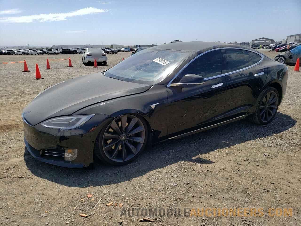 5YJSA1E18GF173290 TESLA MODEL S 2016