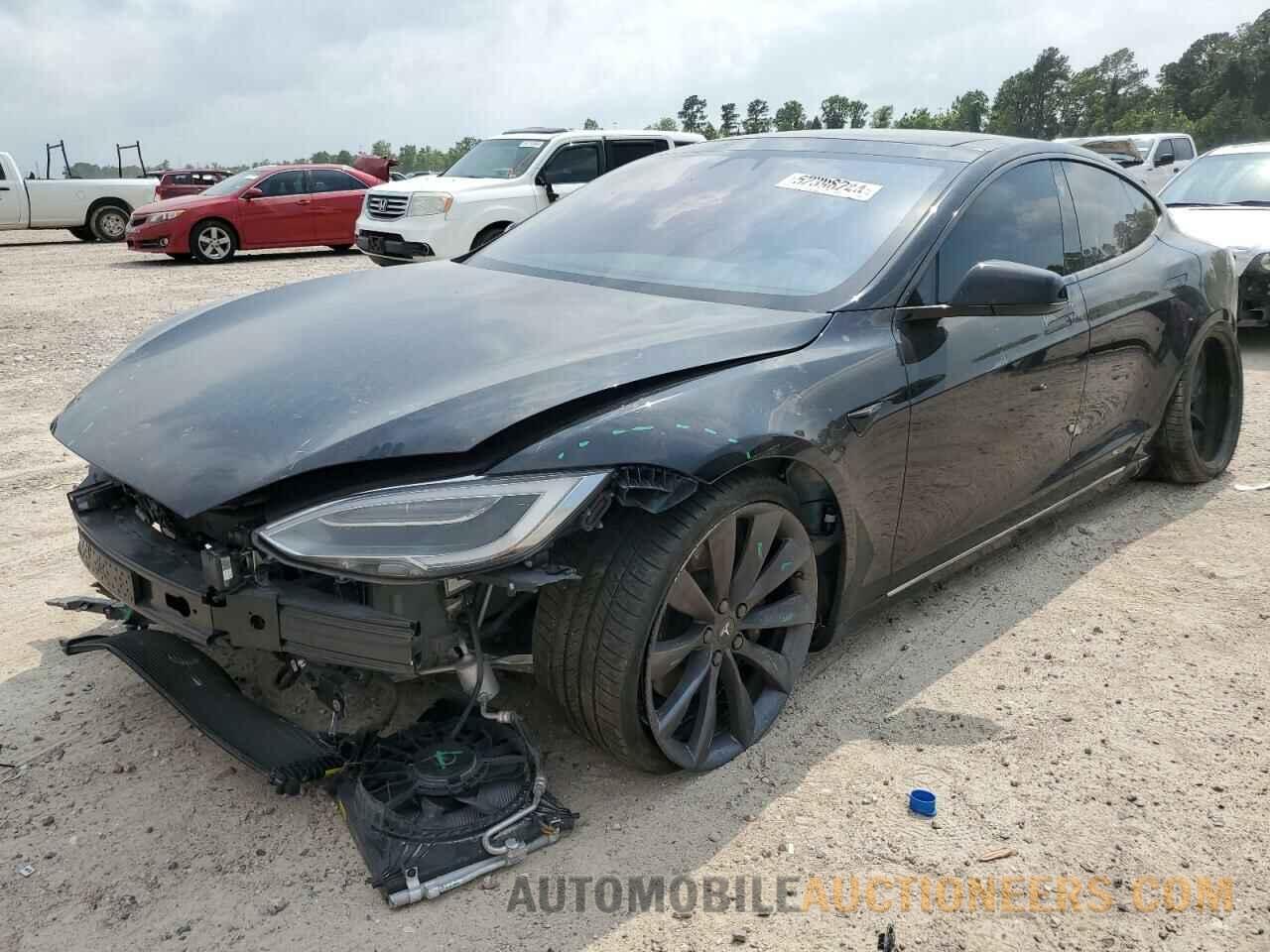 5YJSA1E18HF190589 TESLA MODEL S 2017