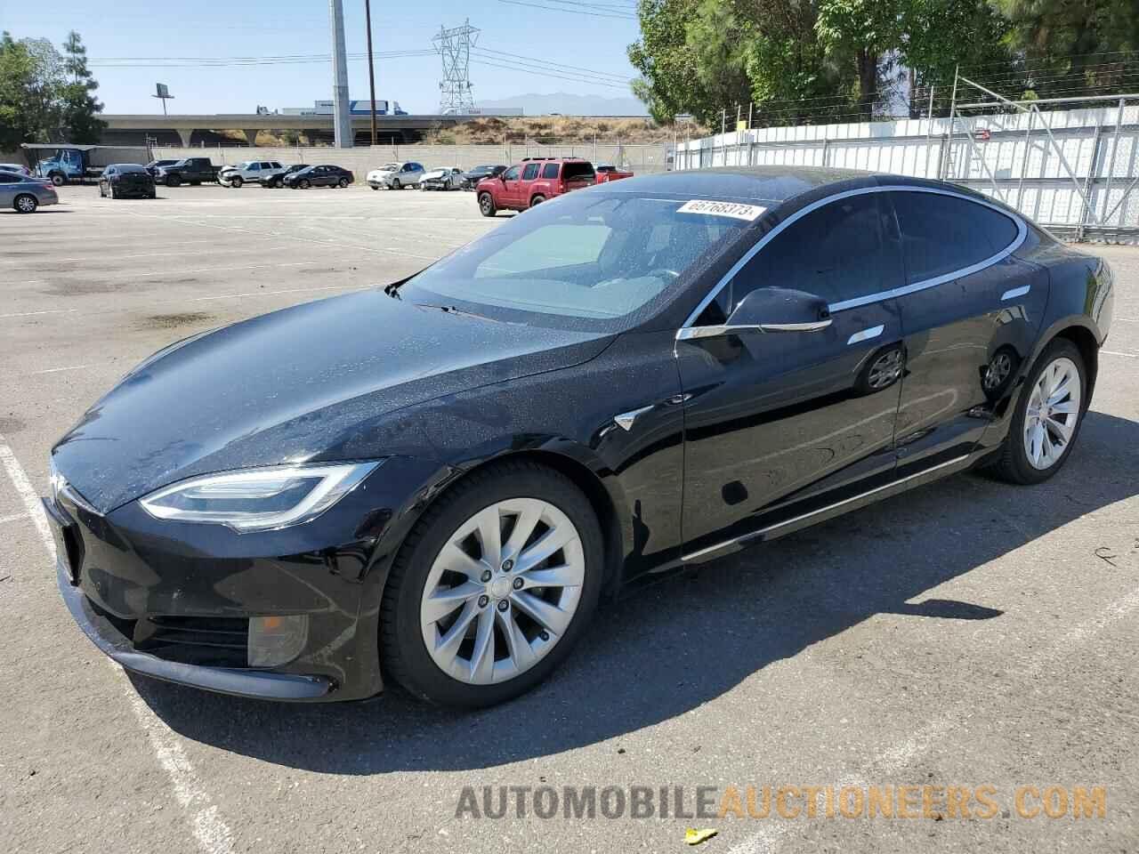 5YJSA1E18HF195243 TESLA MODEL S 2017