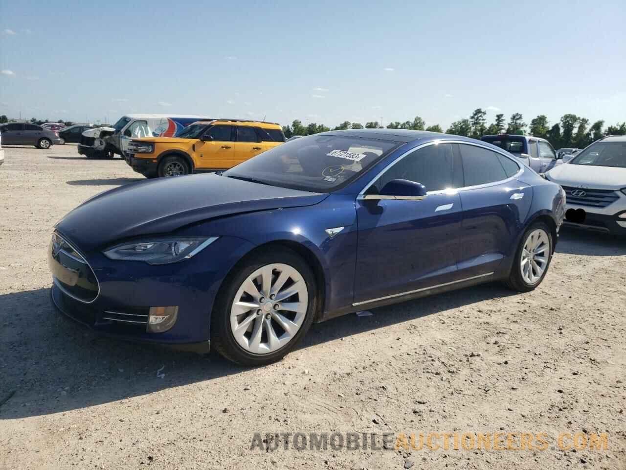 5YJSA1E19GF134174 TESLA MODEL S 2016