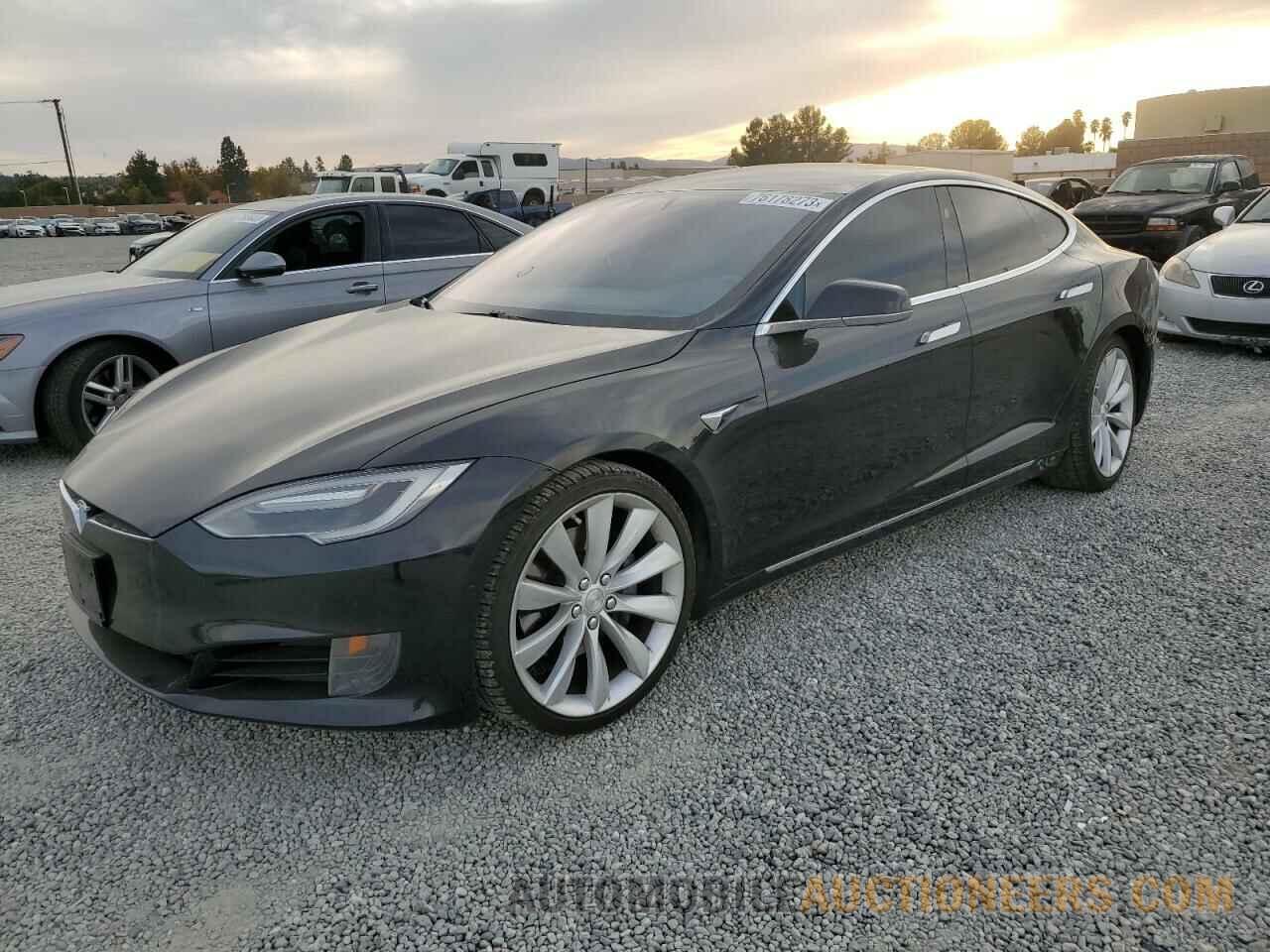 5YJSA1E19HF187099 TESLA MODEL S 2017