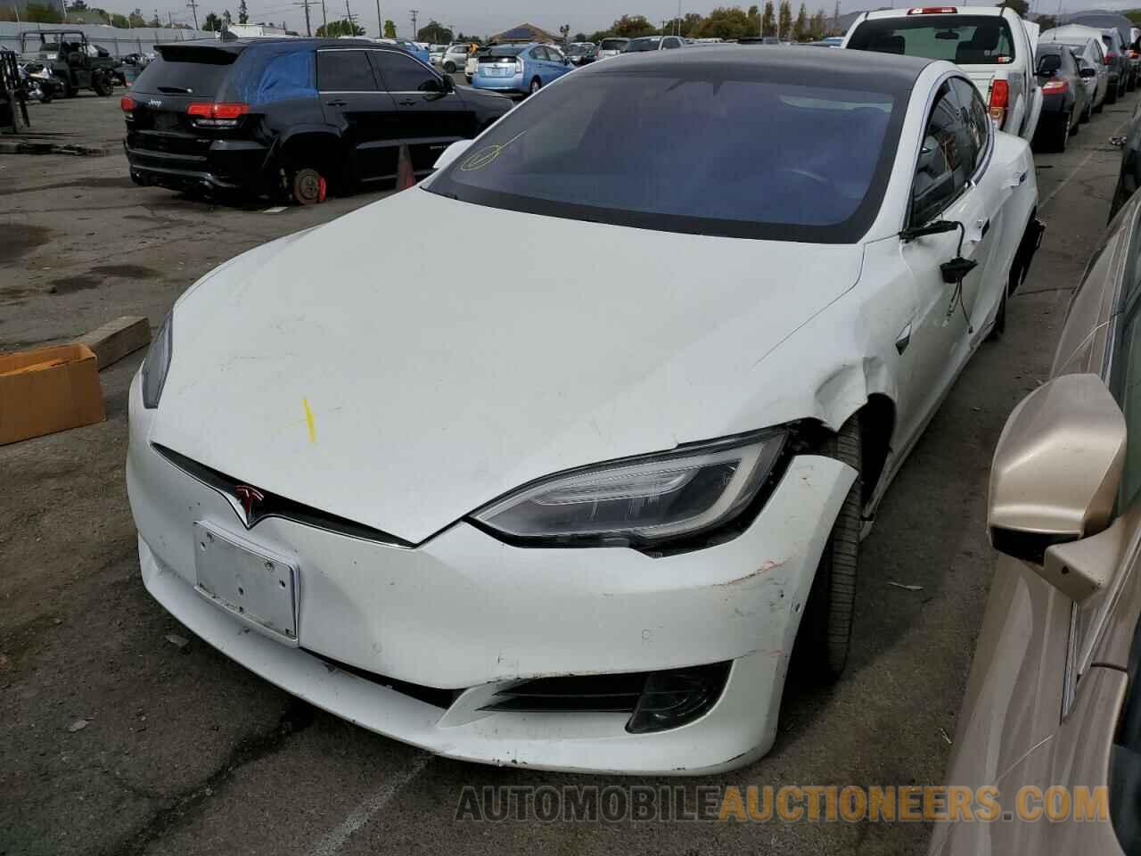 5YJSA1E19HF209697 TESLA MODEL S 2017