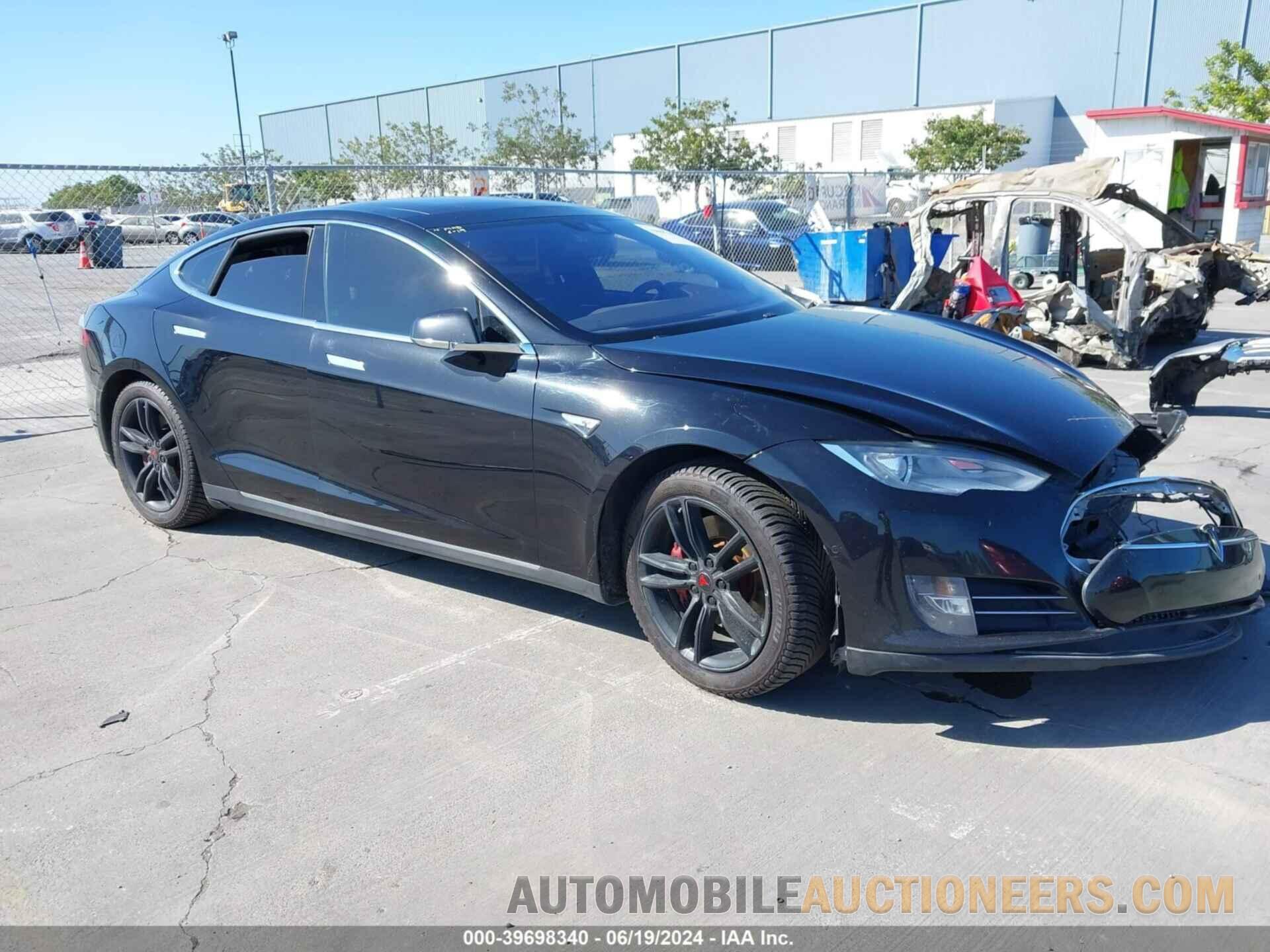 5YJSA1E1XFF112439 TESLA MODEL S 2015