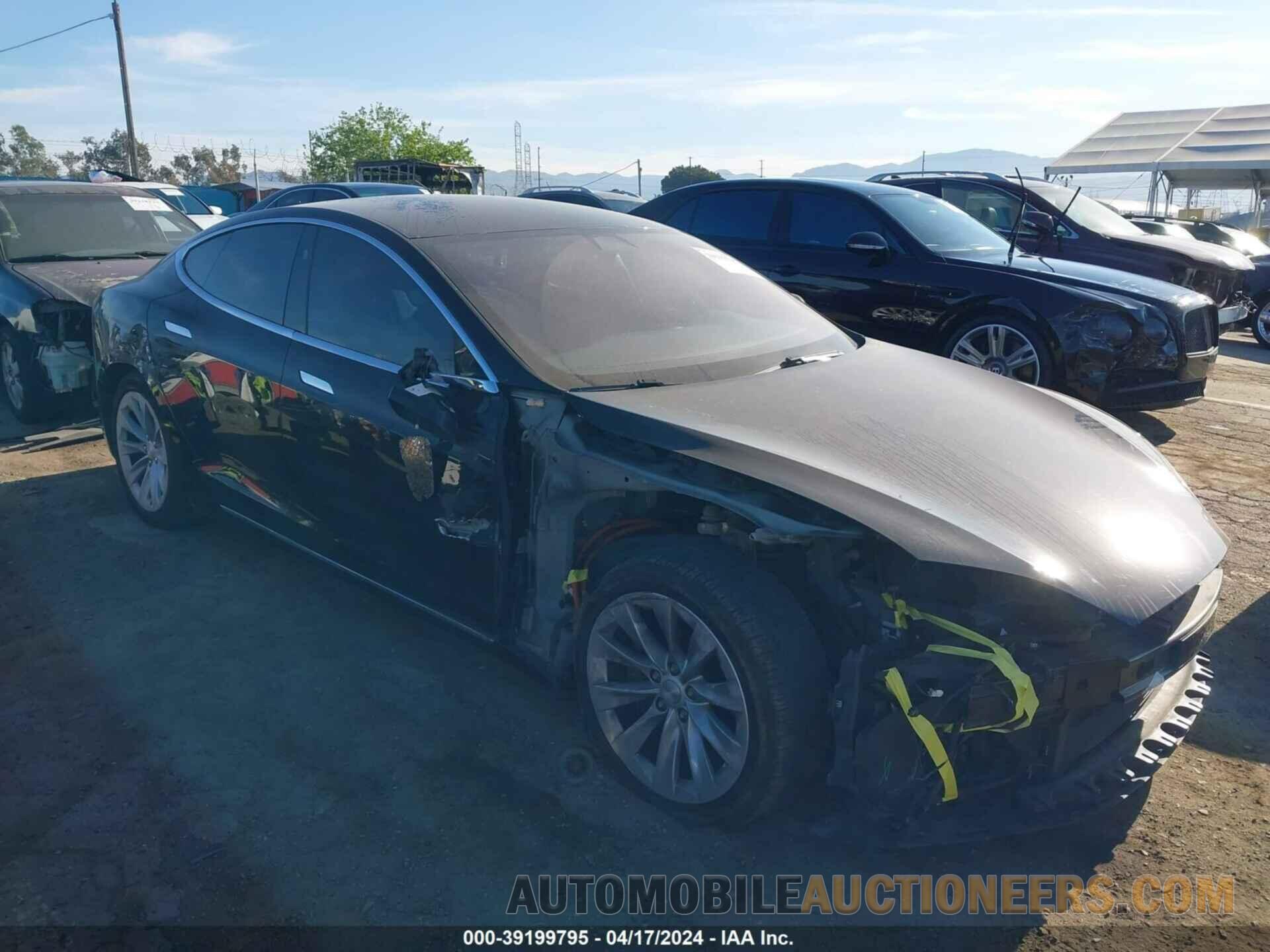 5YJSA1E1XHF188634 TESLA MODEL S 2017