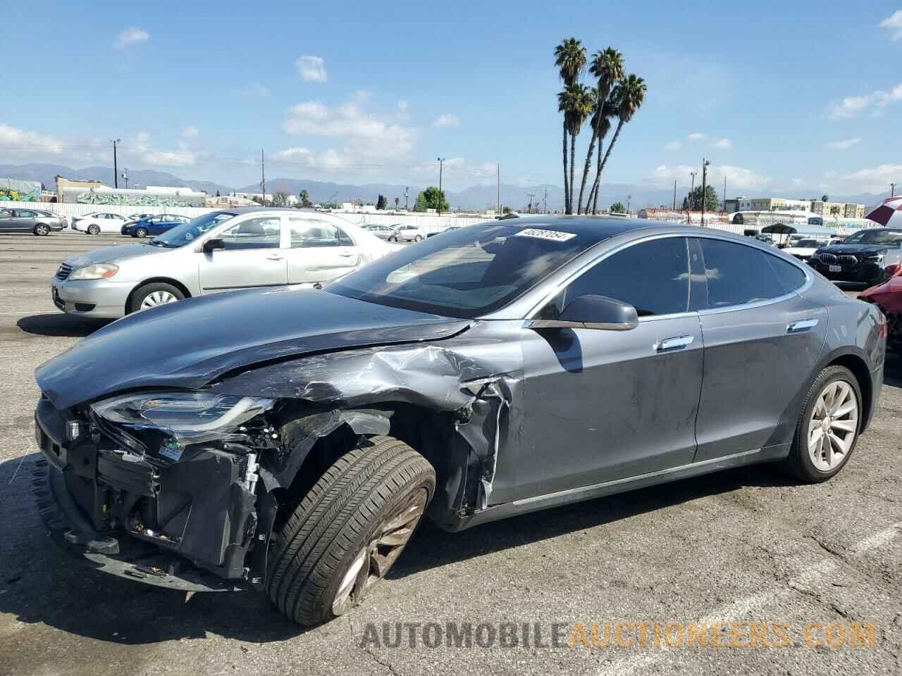 5YJSA1E1XHF203830 TESLA MODEL S 2017