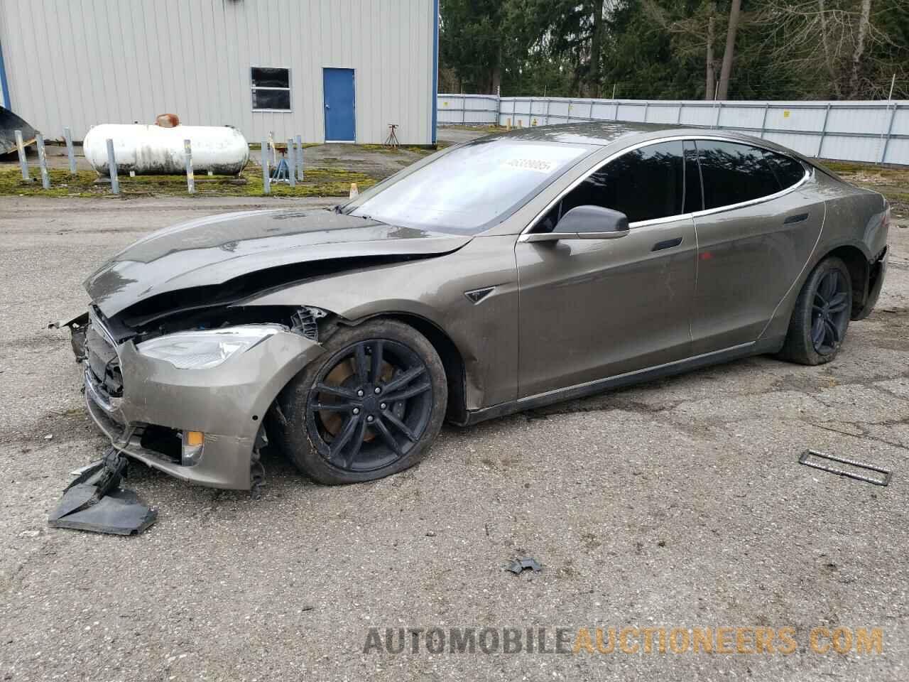 5YJSA1E20FF106397 TESLA MODEL S 2015