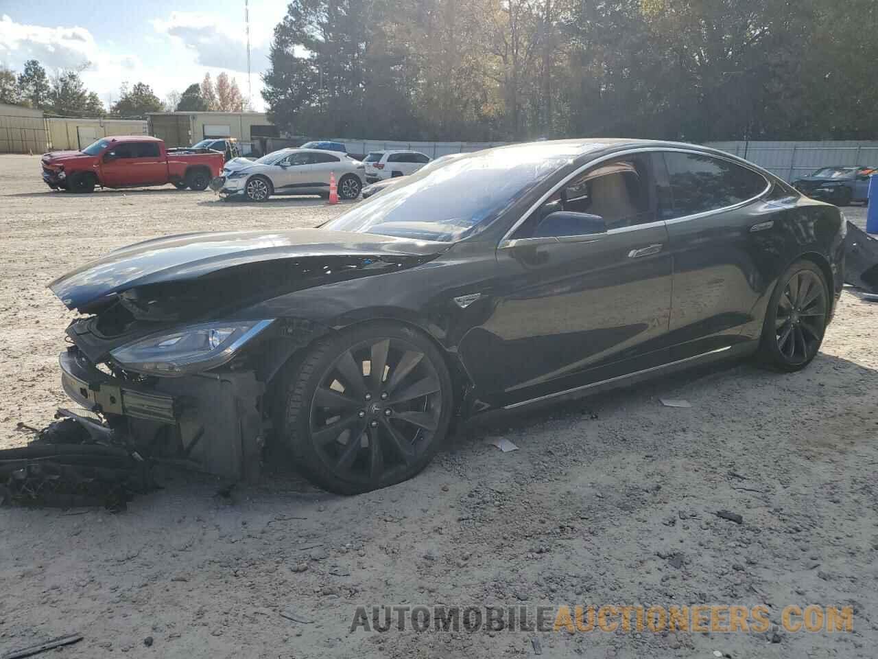 5YJSA1E20FF107579 TESLA MODEL S 2015