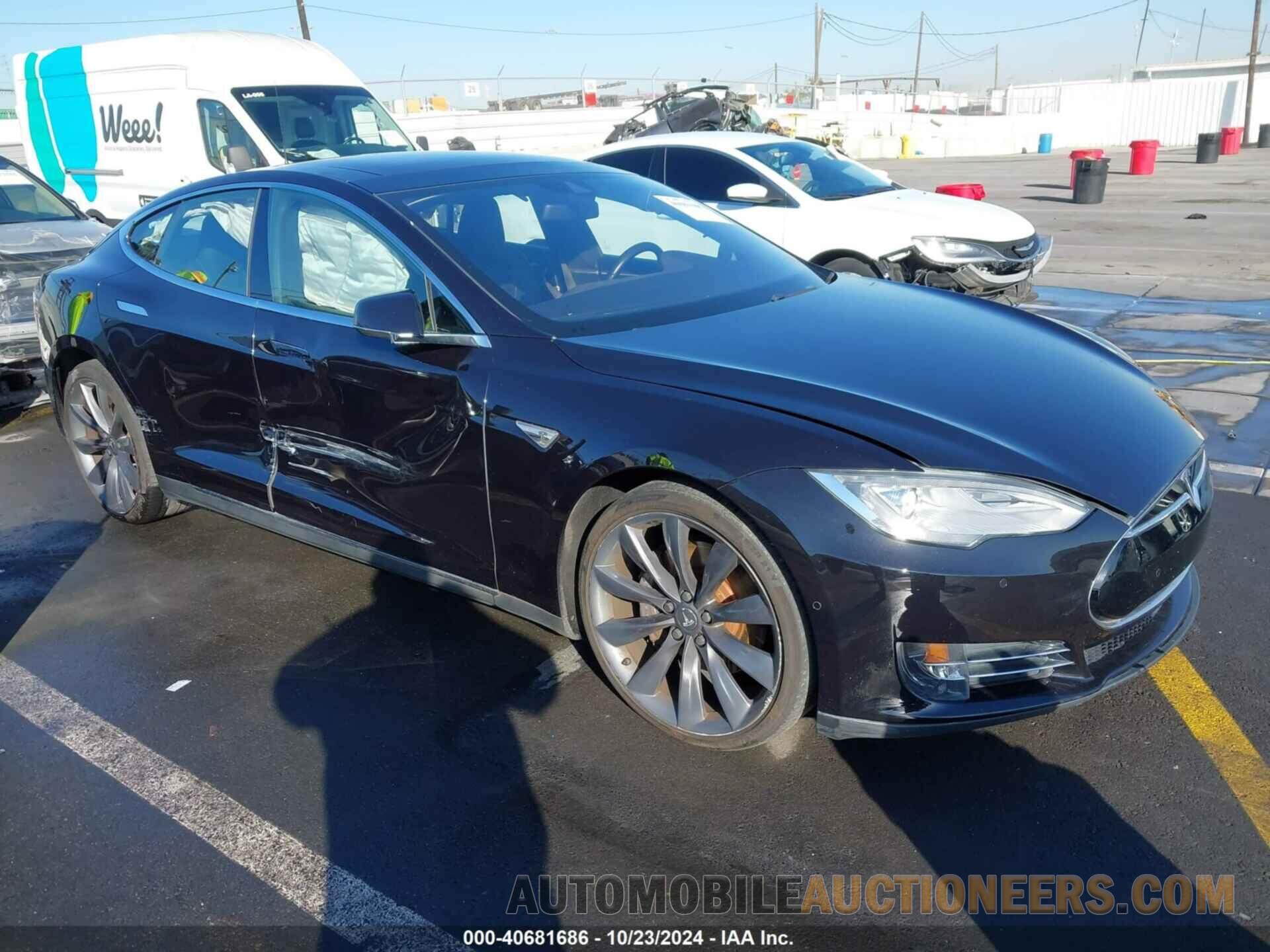 5YJSA1E20GF122004 TESLA MODEL S 2016