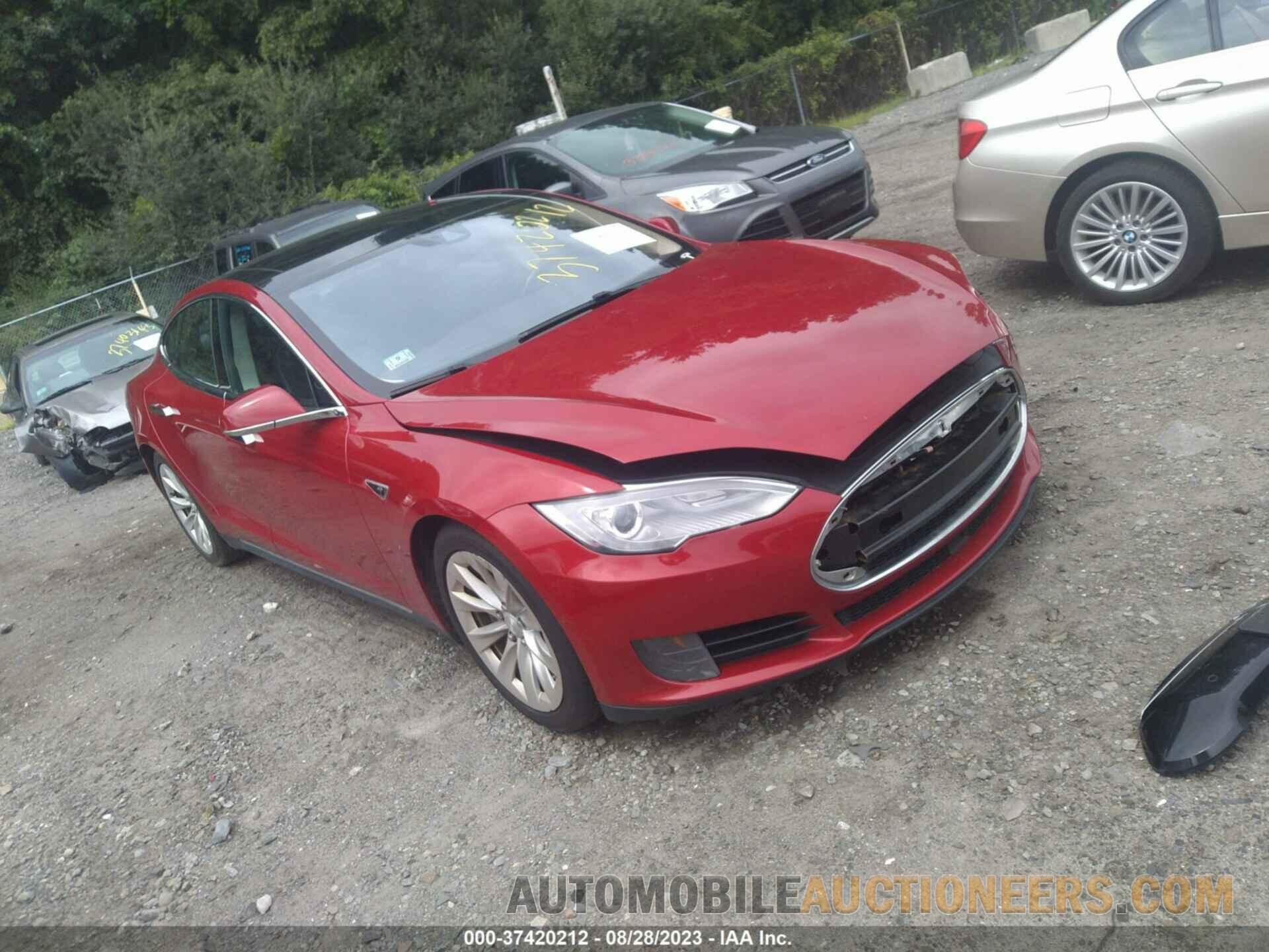 5YJSA1E20GF133164 TESLA MODEL S 2016