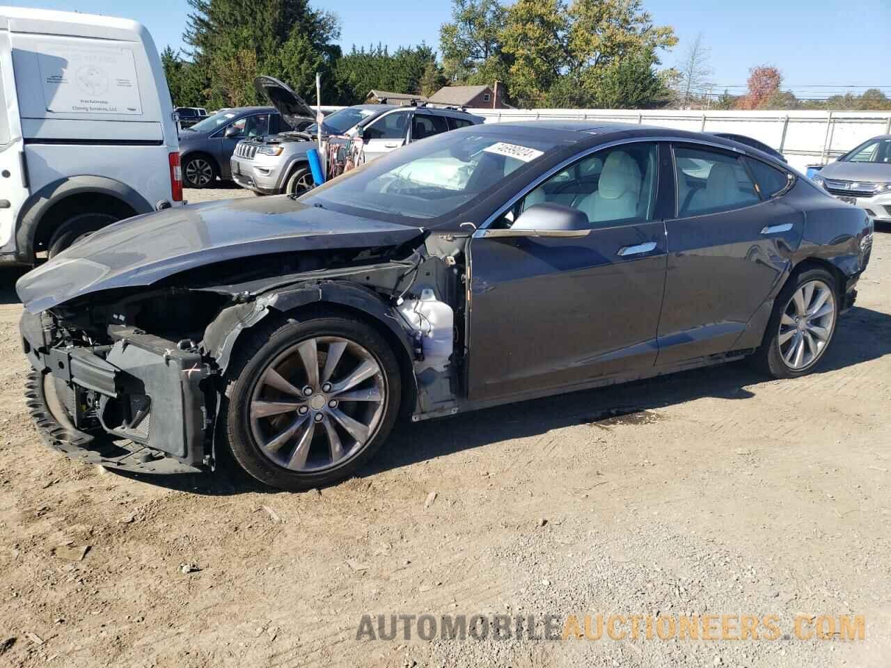 5YJSA1E20HF183158 TESLA MODEL S 2017