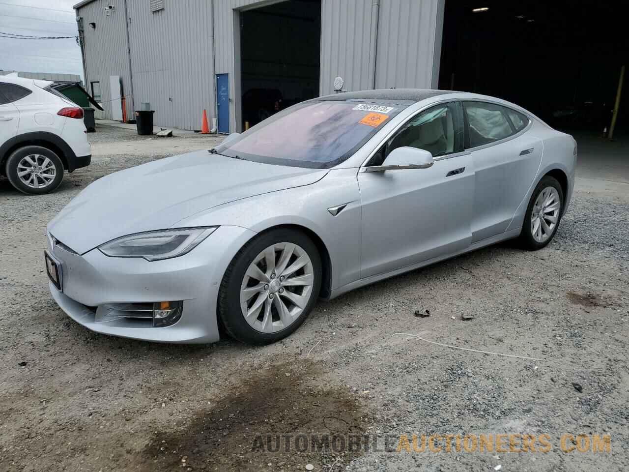 5YJSA1E20HF217132 TESLA MODEL S 2017