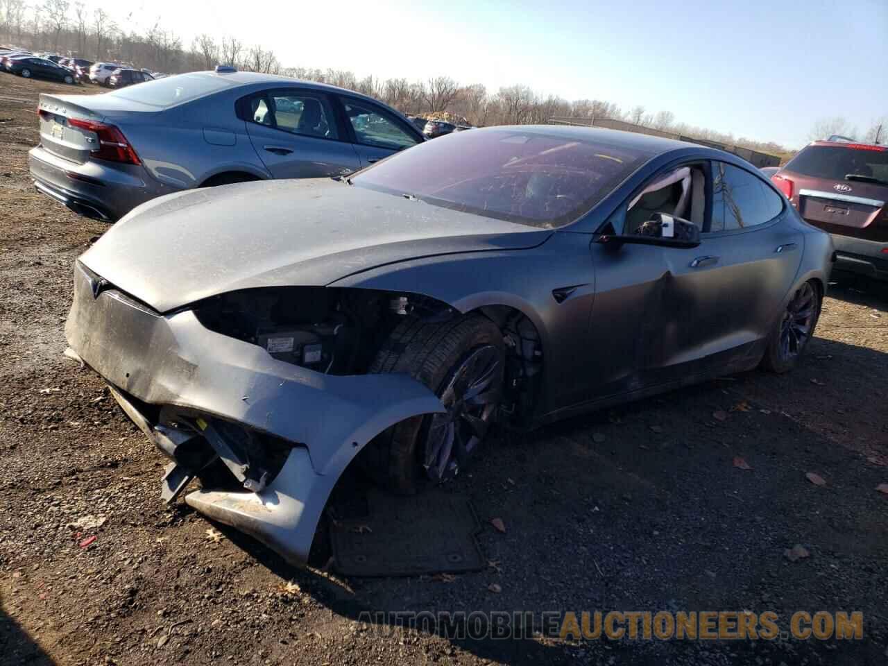 5YJSA1E20HF229197 TESLA MODEL S 2017