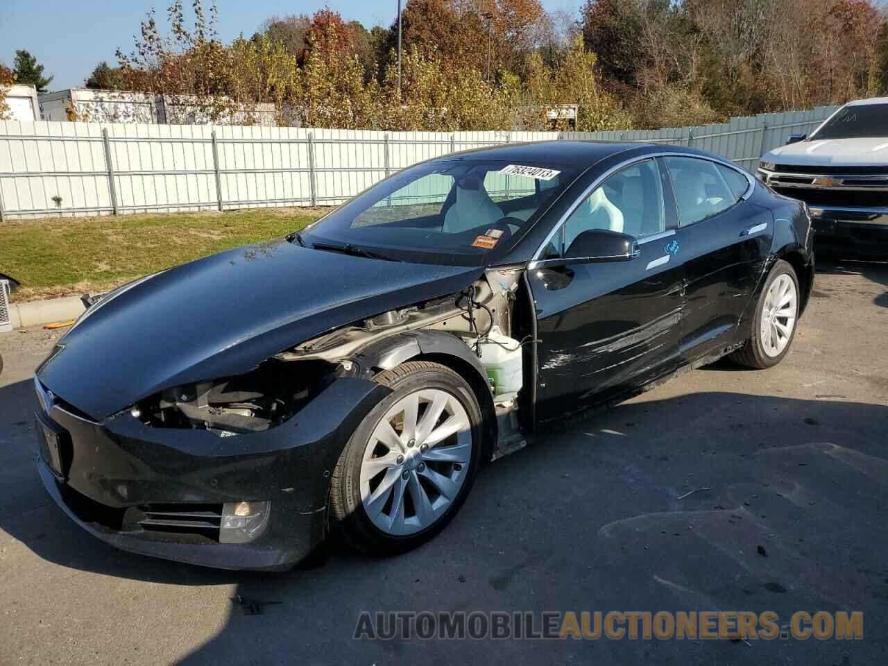 5YJSA1E20HF233198 TESLA MODEL S 2017