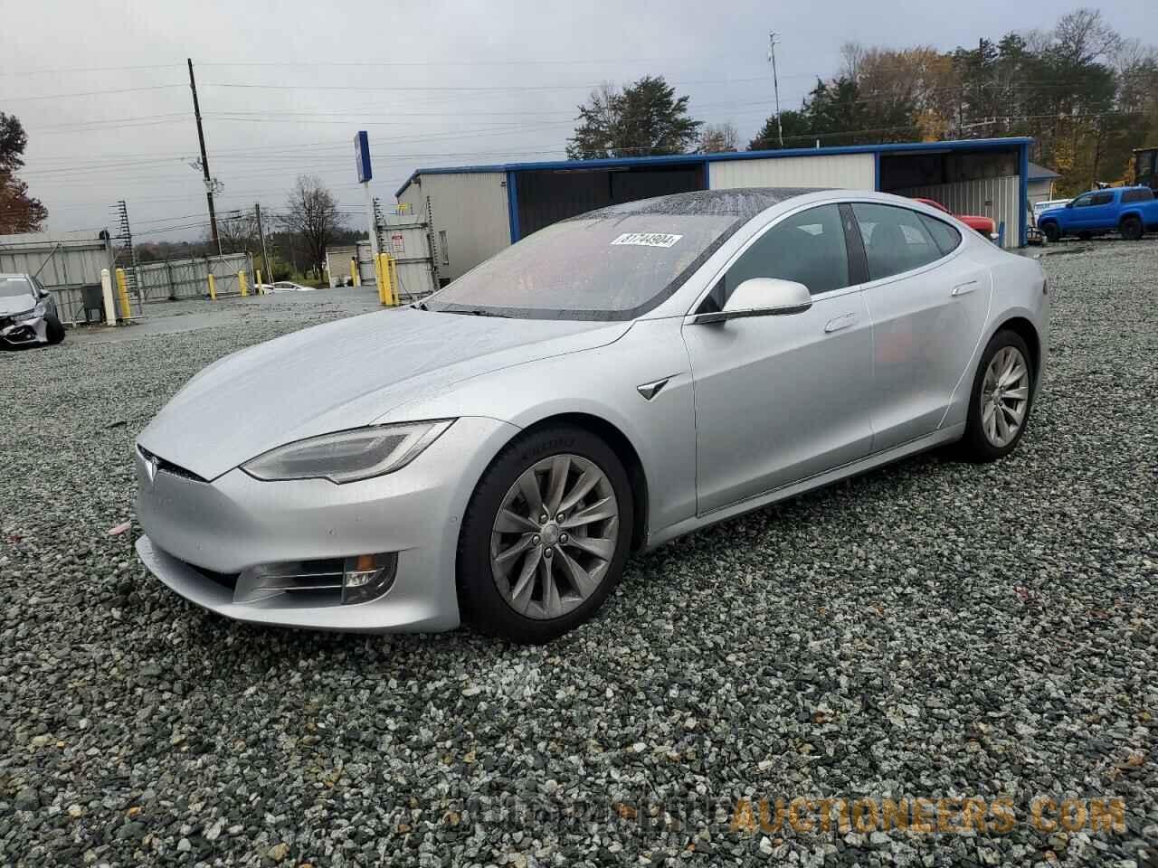 5YJSA1E20JF267681 TESLA MODEL S 2018