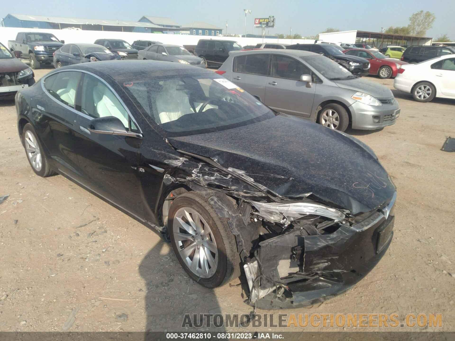 5YJSA1E20JF284965 TESLA MODEL S 2018