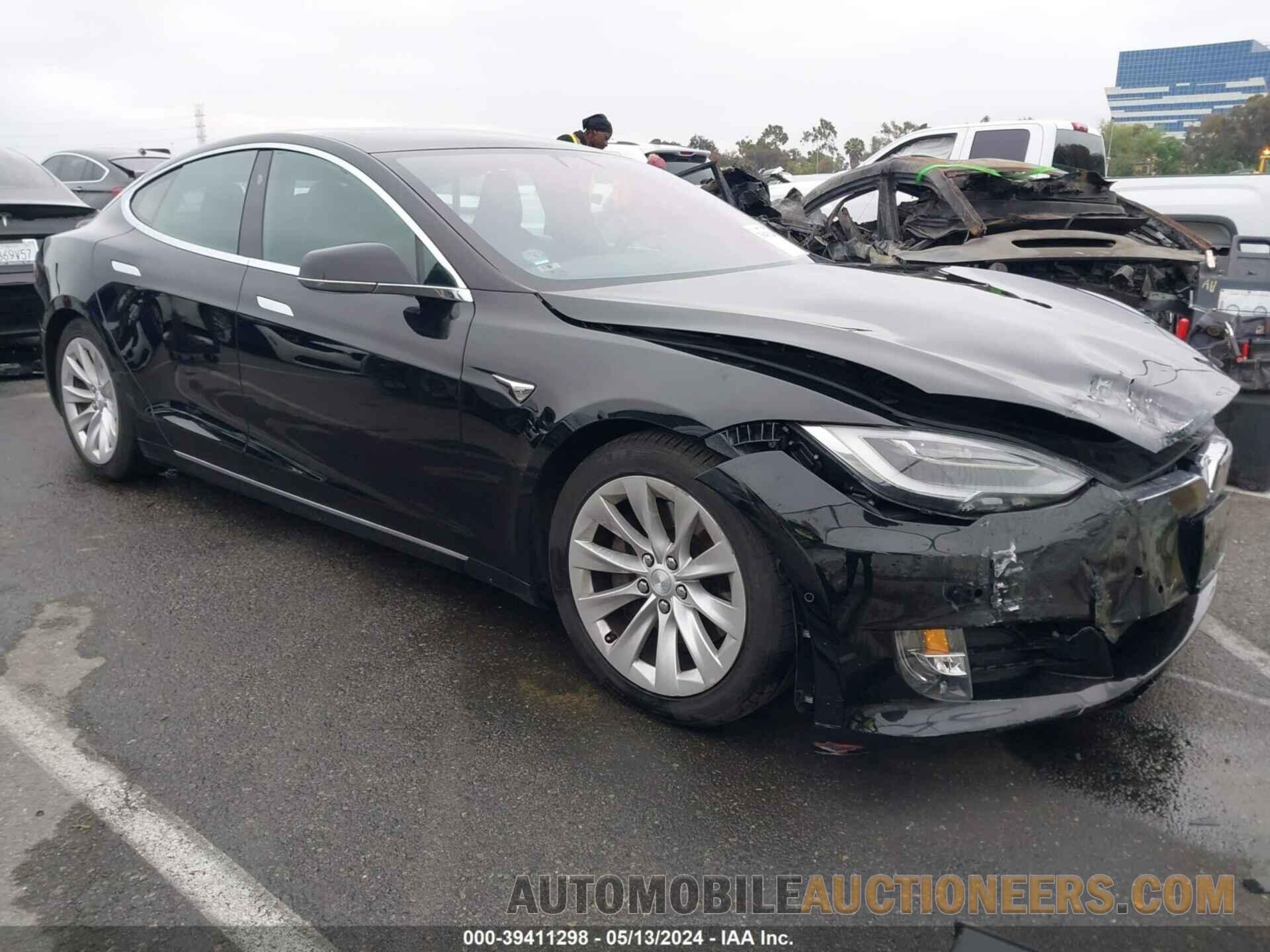 5YJSA1E20JF290748 TESLA MODEL S 2018