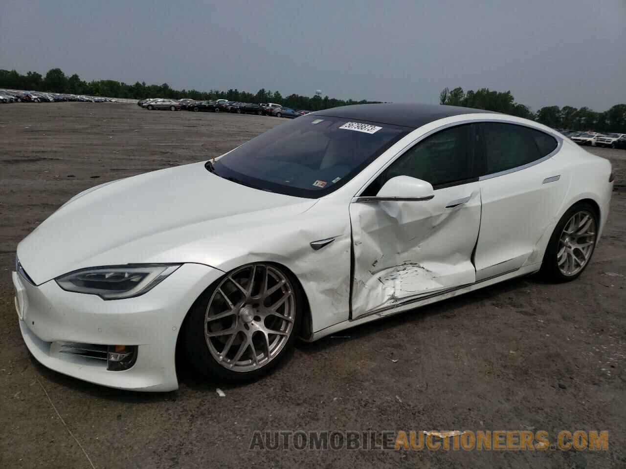 5YJSA1E20JF297621 TESLA MODEL S 2018