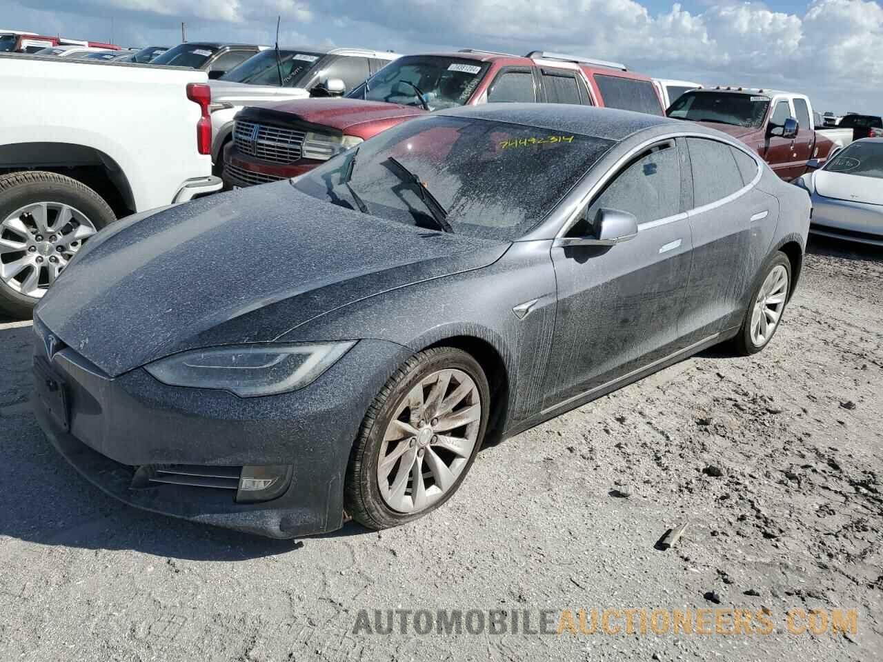 5YJSA1E20KF305993 TESLA MODEL S 2019