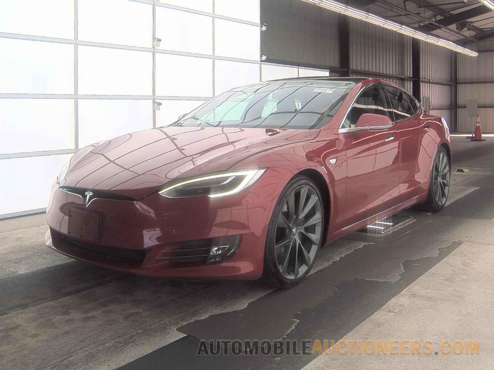 5YJSA1E20KF338766 Tesla Model S 2019