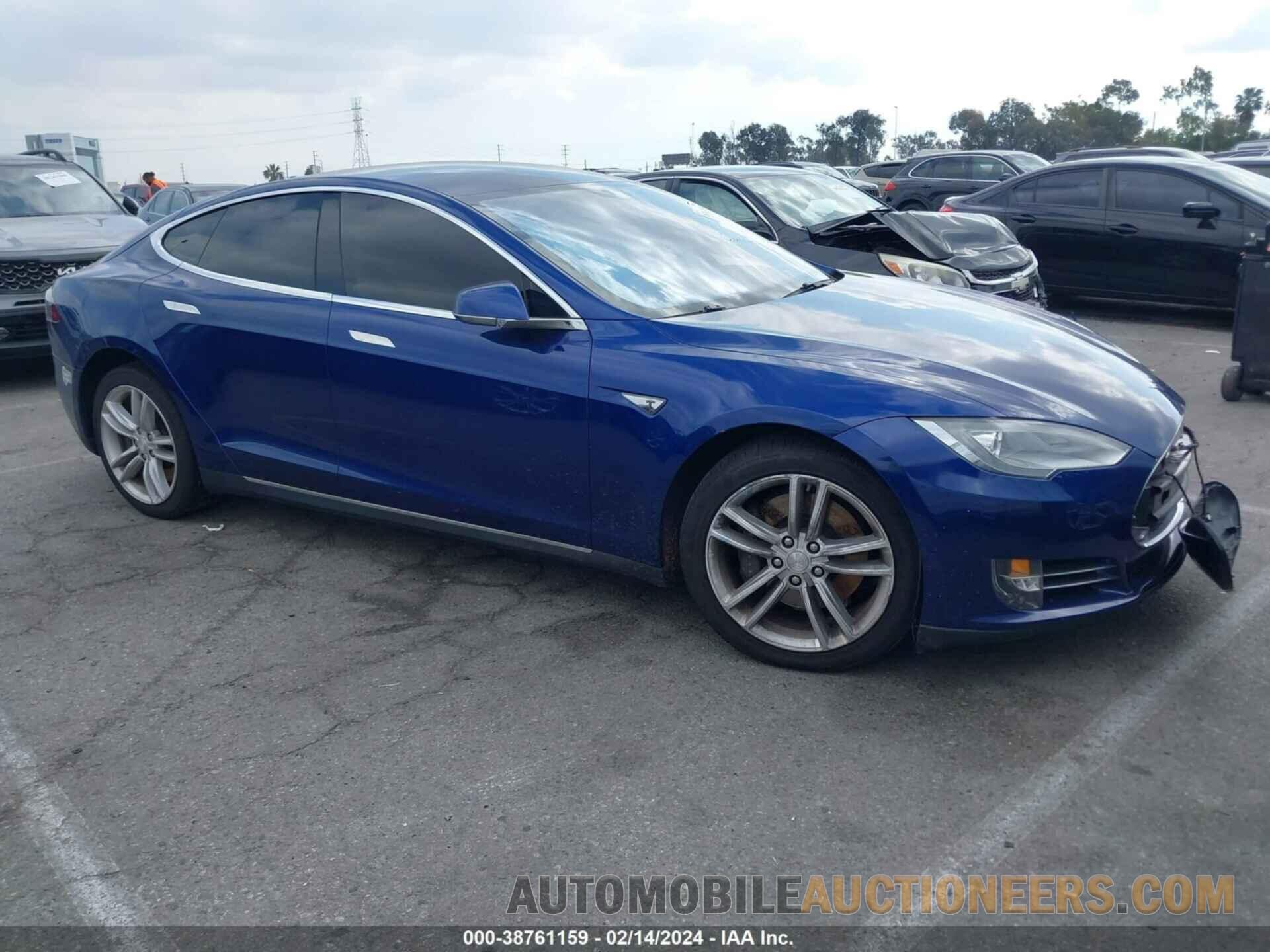 5YJSA1E21FF108529 TESLA MODEL S 2015