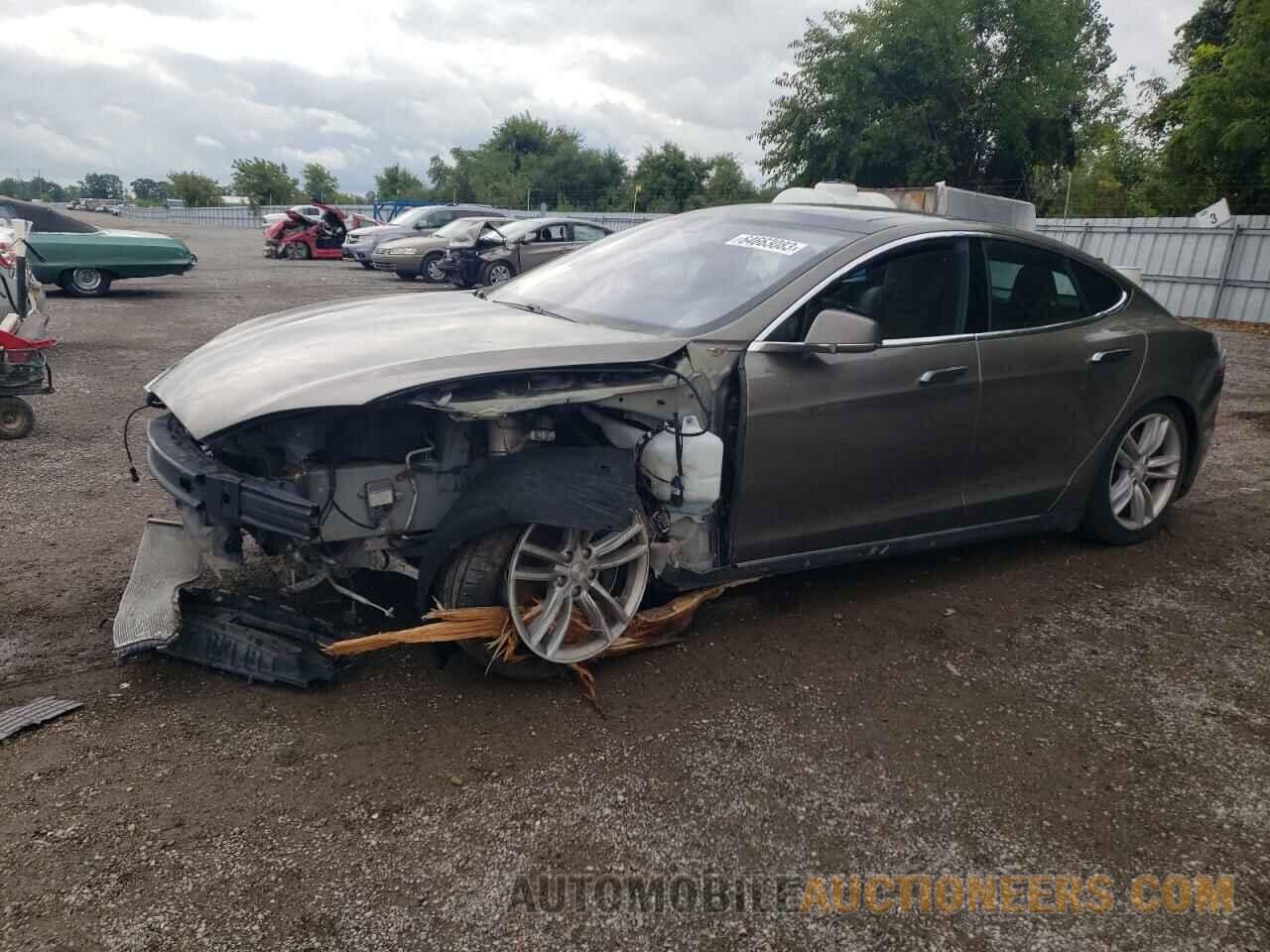 5YJSA1E21FF116453 TESLA MODEL S 2015