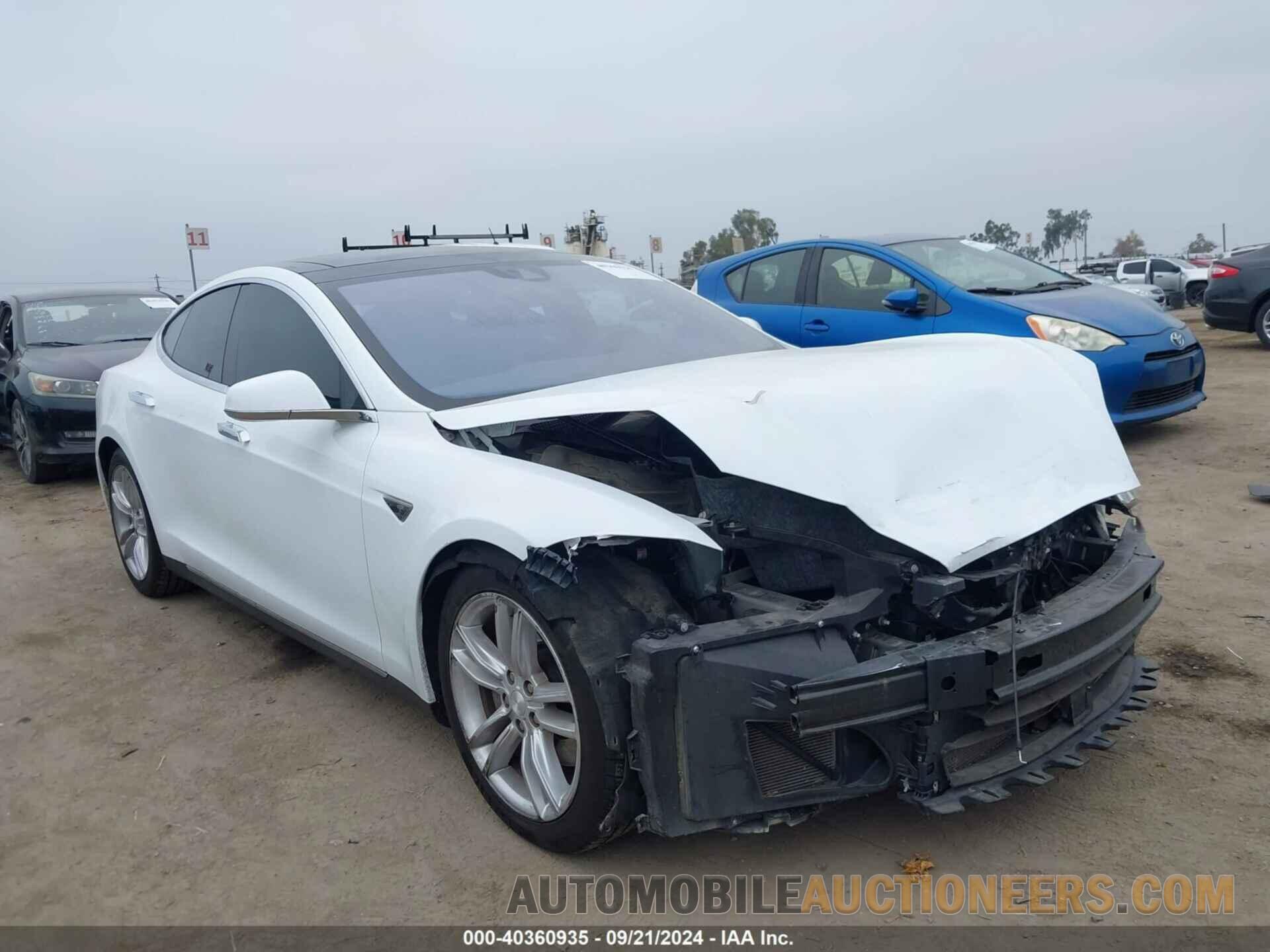 5YJSA1E21GF130192 TESLA MODEL S 2016