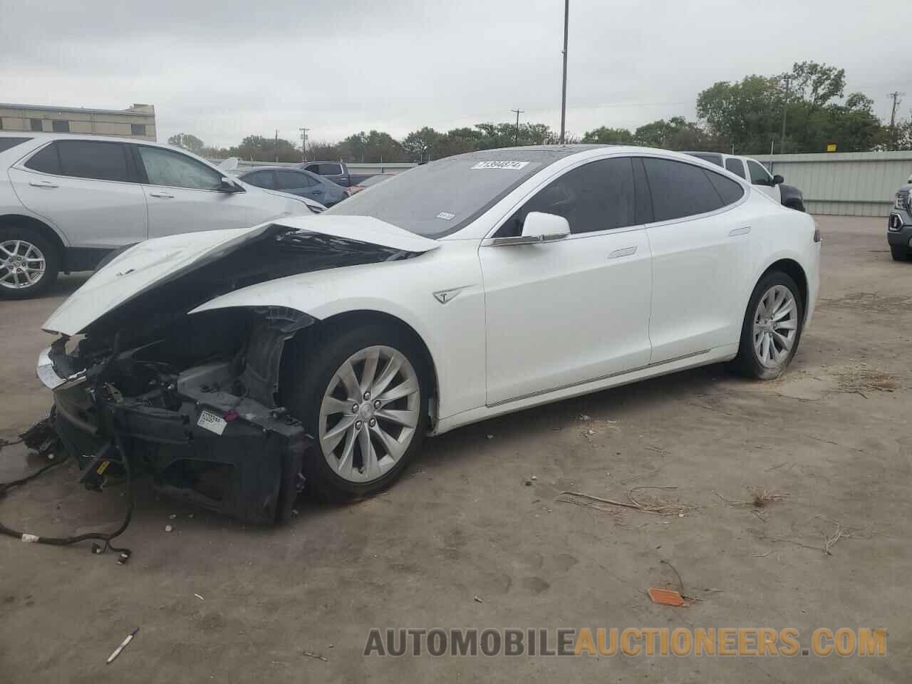 5YJSA1E21GF156484 TESLA MODEL S 2016