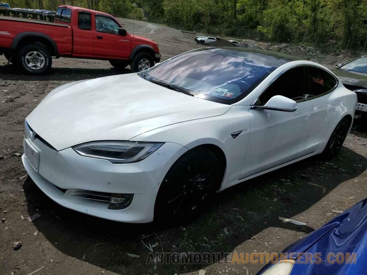 5YJSA1E21HF218161 TESLA MODEL S 2017