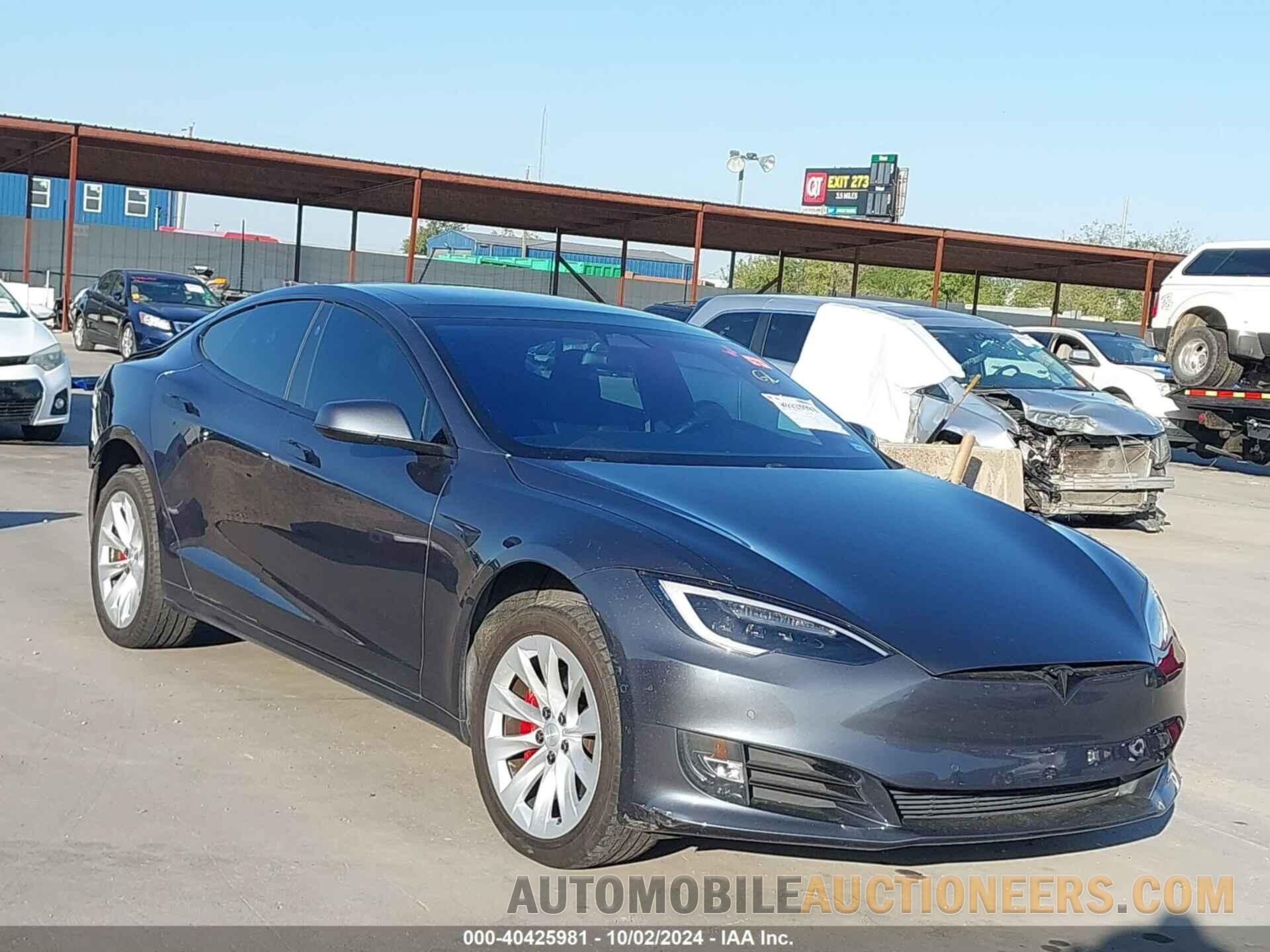 5YJSA1E21JF247293 TESLA MODEL S 2018