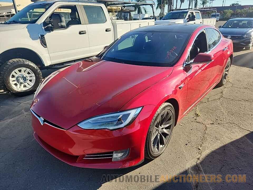 5YJSA1E21JF265597 Tesla Model S 2018