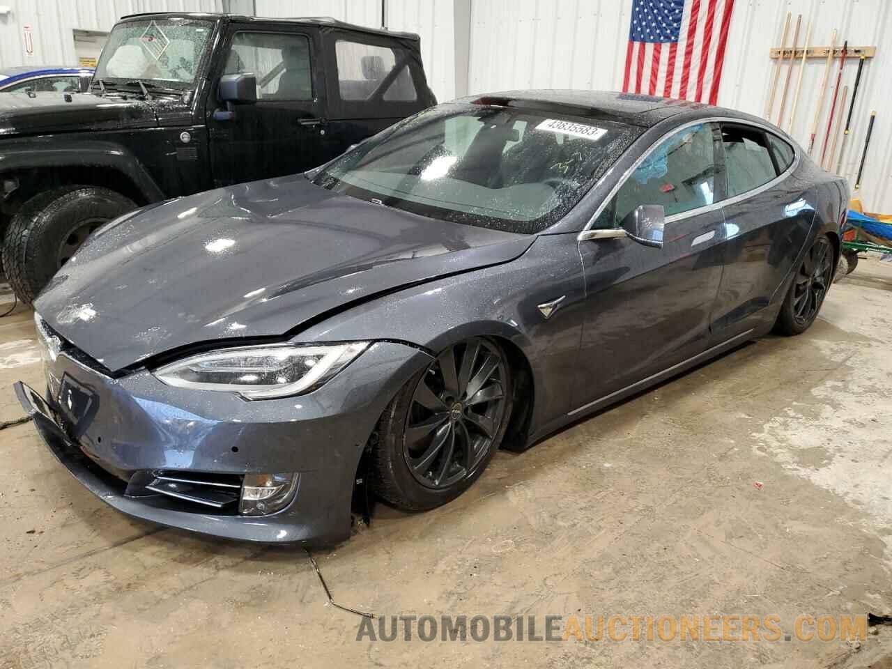 5YJSA1E21JF292783 TESLA MODEL S 2018