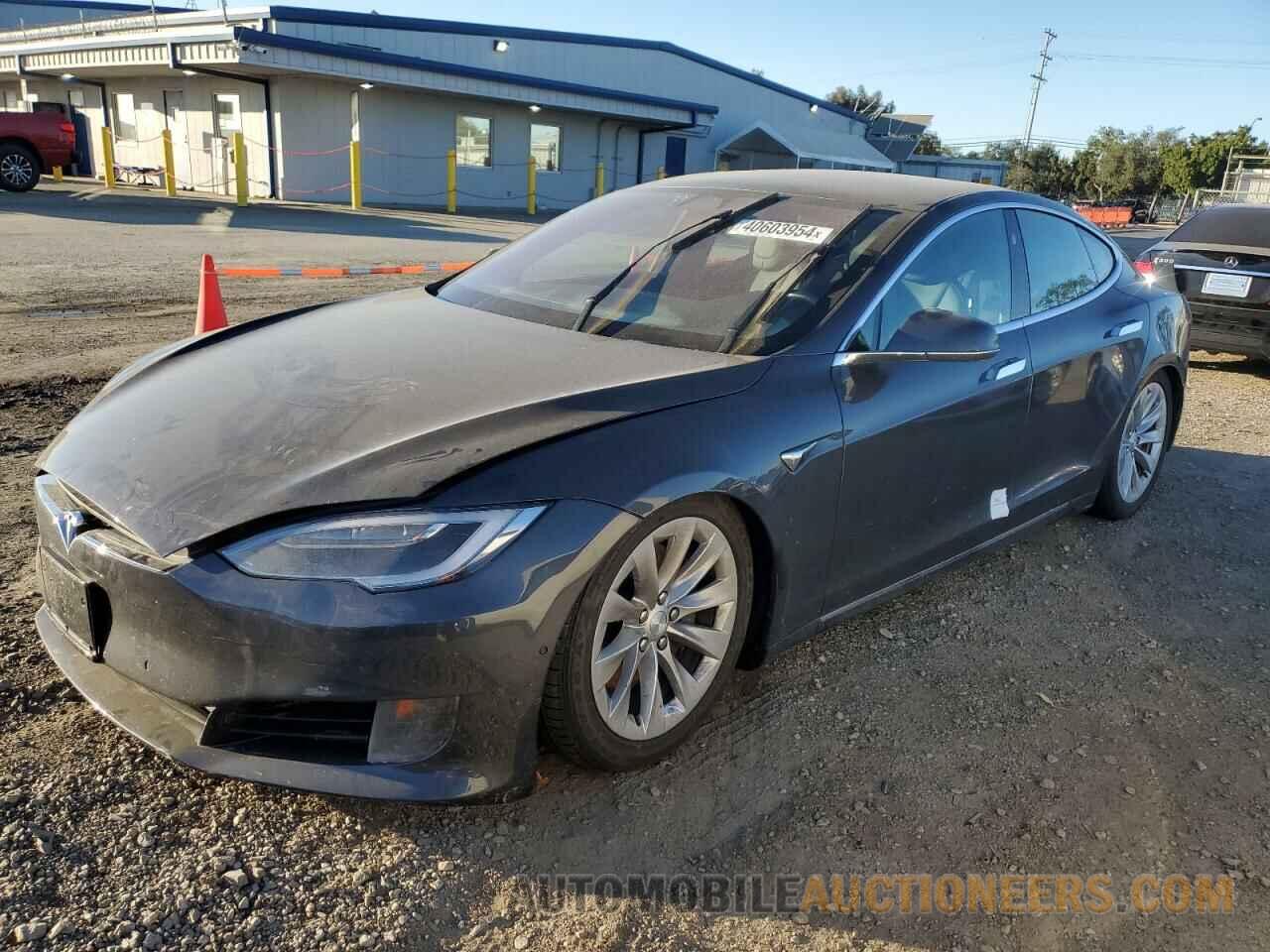 5YJSA1E21LF349230 TESLA MODEL S 2020