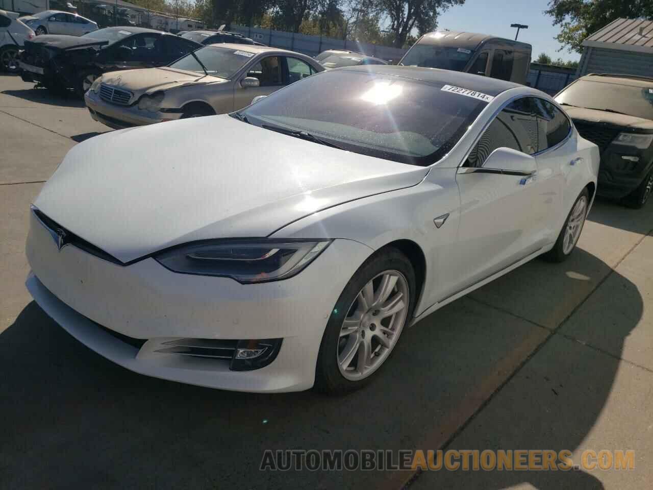 5YJSA1E21LF399853 TESLA MODEL S 2020