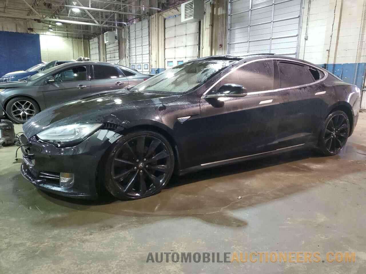 5YJSA1E22FF103257 TESLA MODEL S 2015