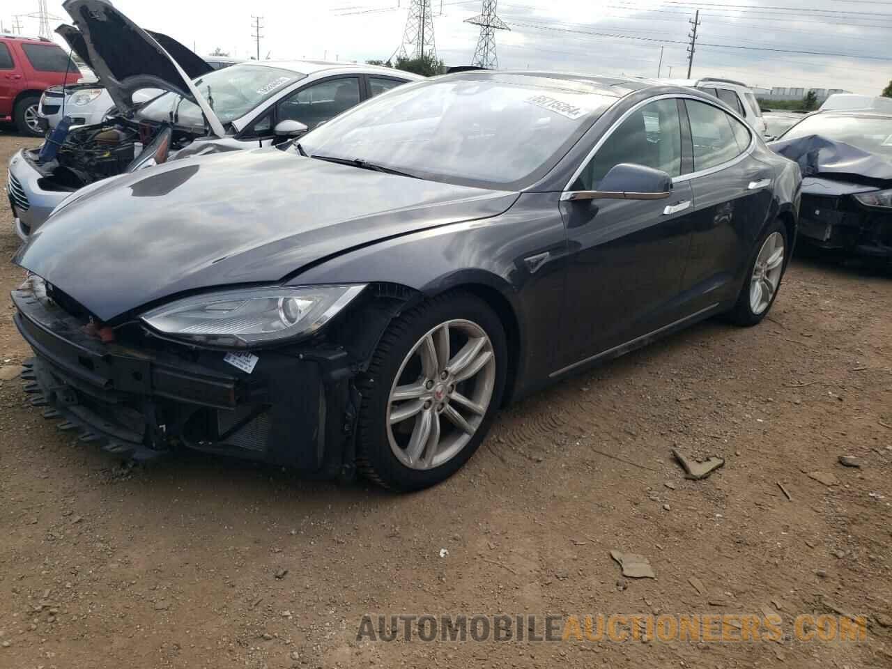 5YJSA1E22FF105834 TESLA MODEL S 2015